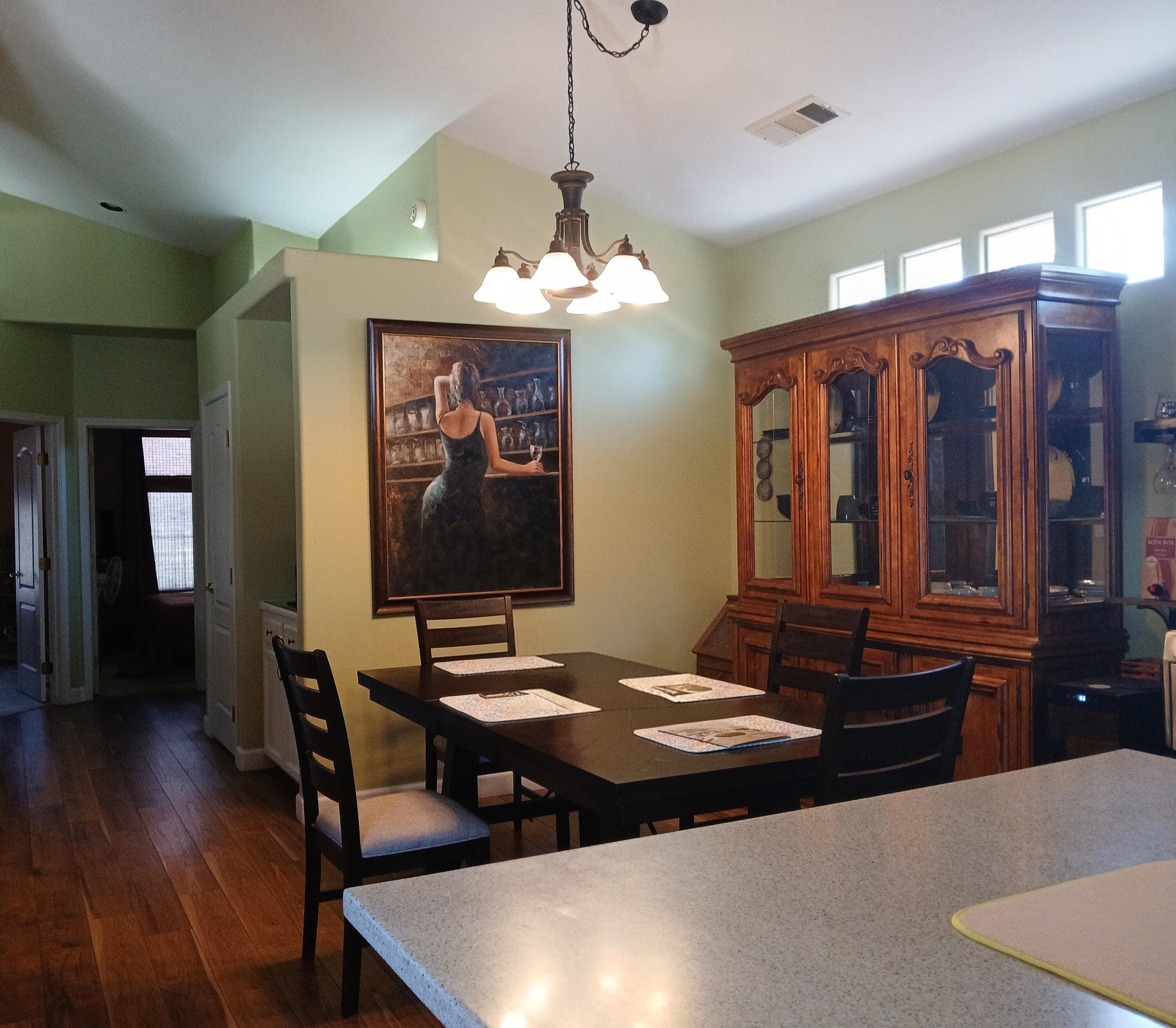3321 S Stover St, Visalia, CA 93292
