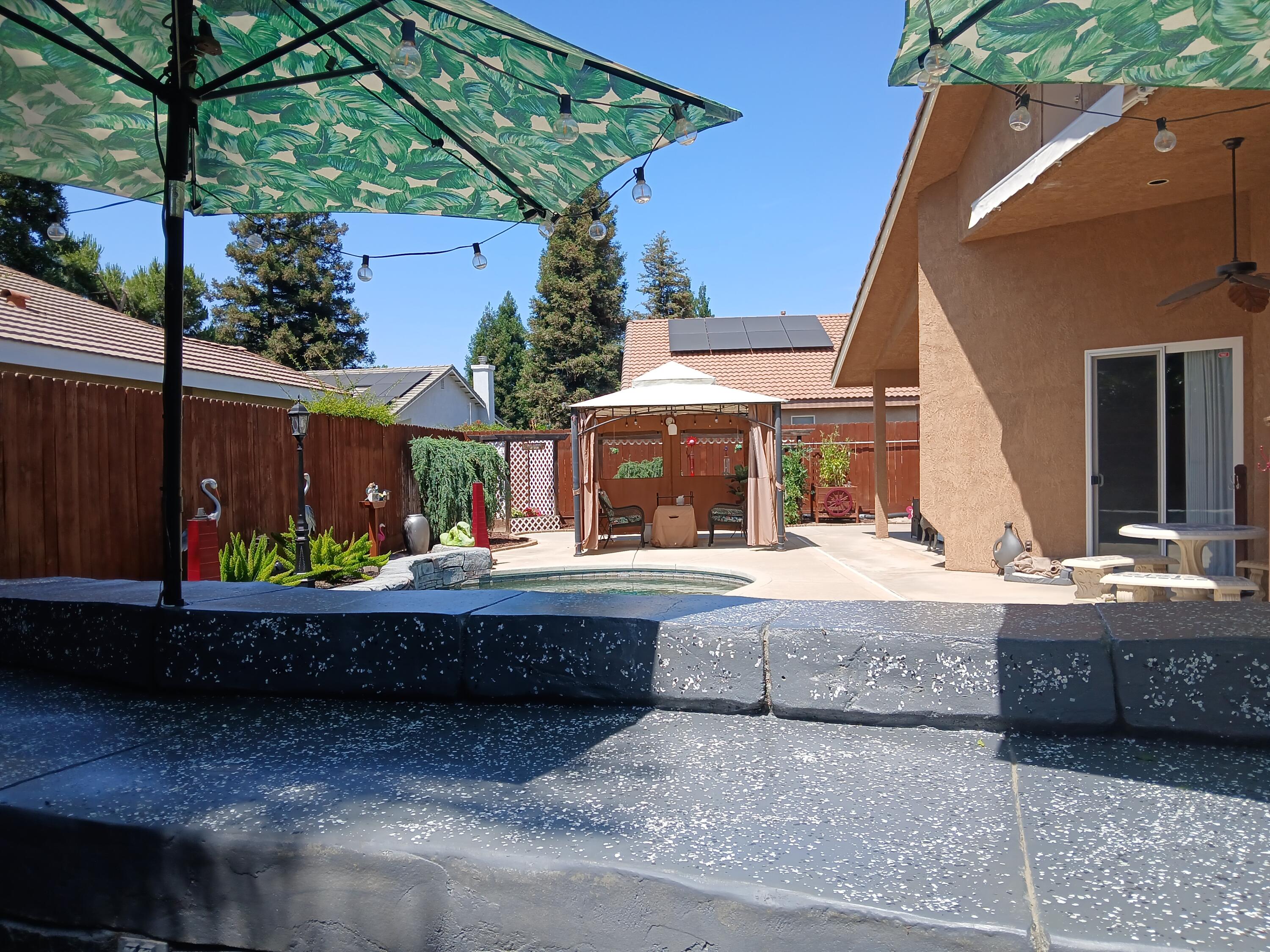 3321 S Stover St, Visalia, CA 93292
