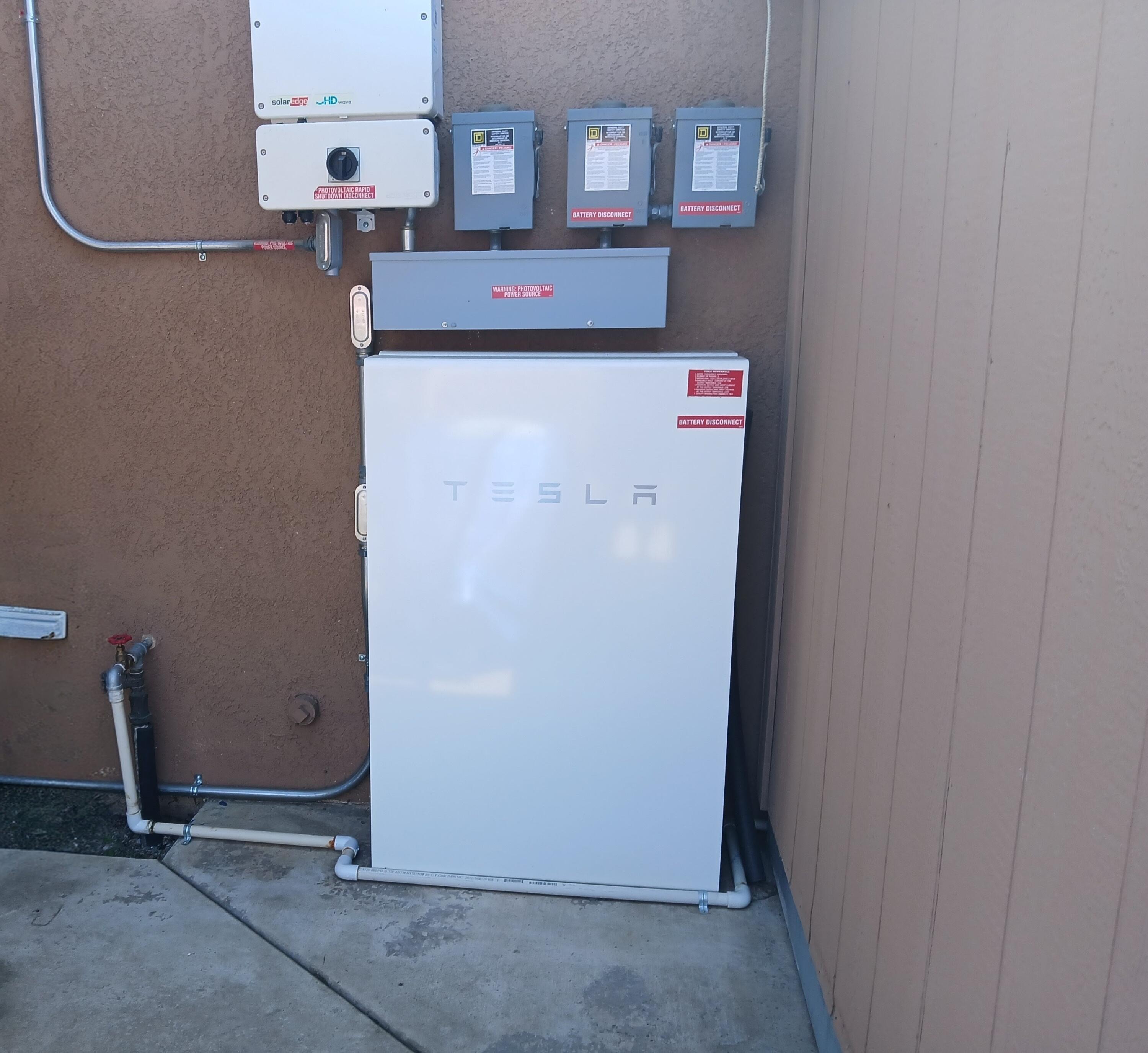 3321 S Stover St, Visalia, CA 93292