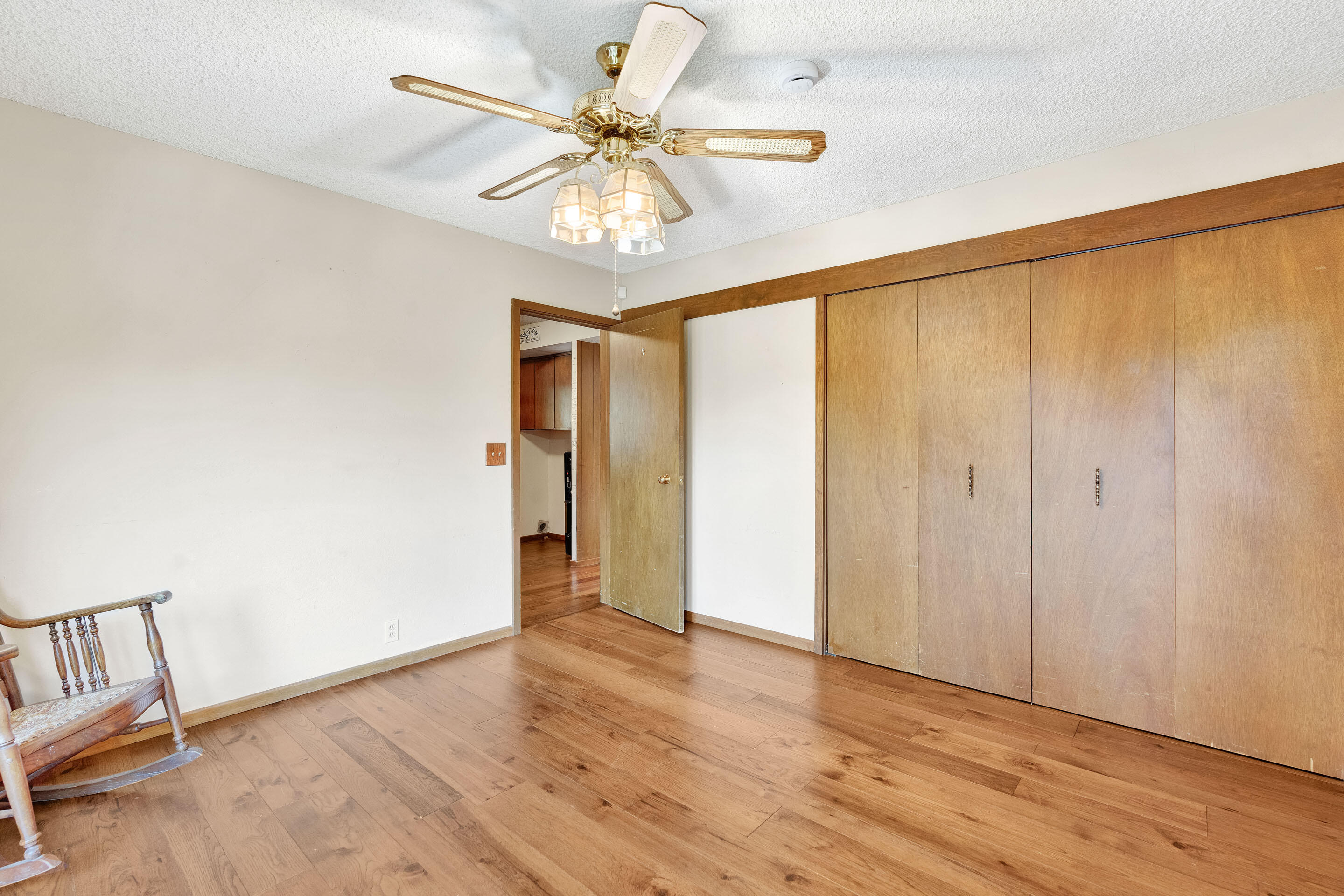 43715 Dinely Dr, Three Rivers, CA 93271