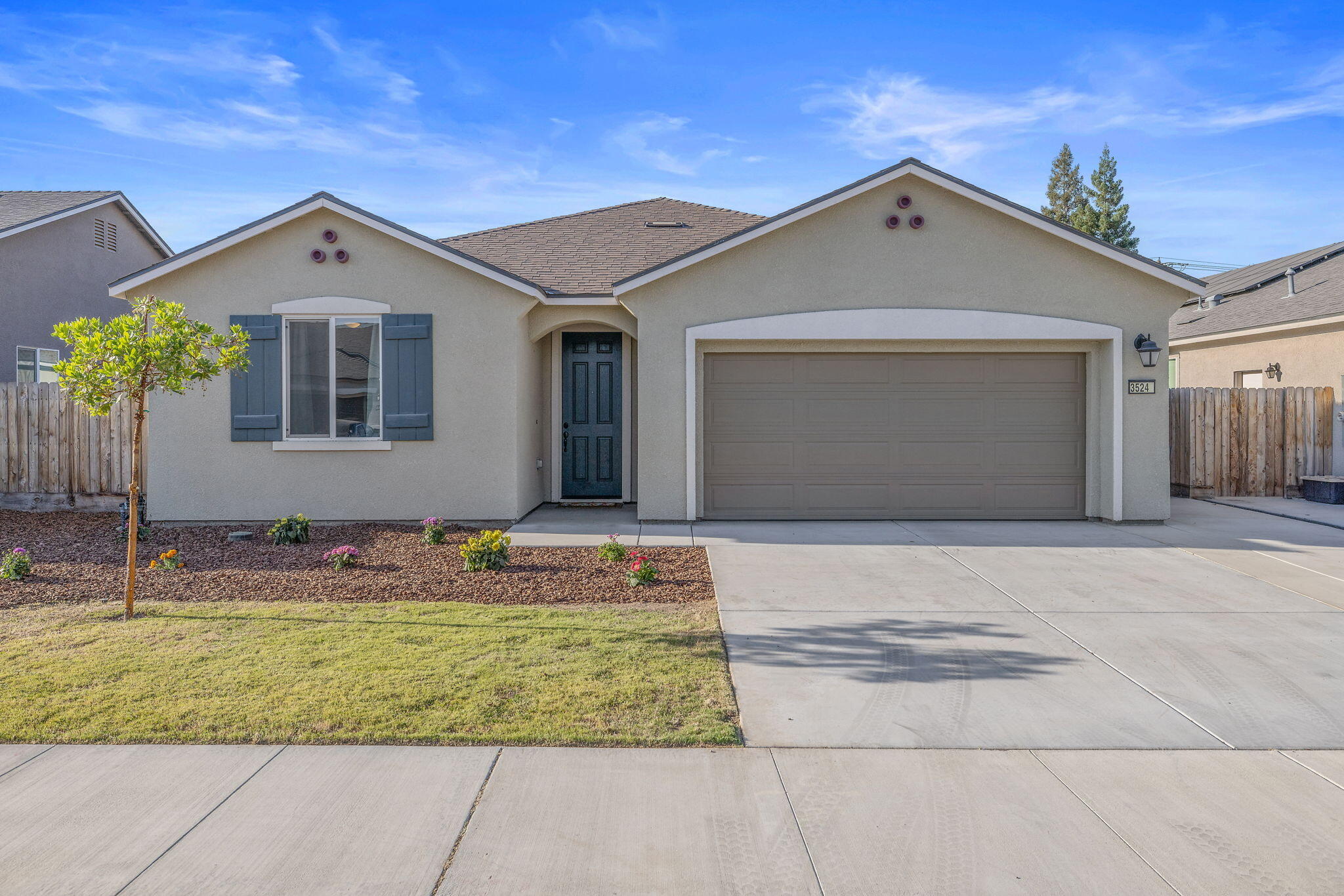 3524 E Harter Ct, Visalia, CA 93292