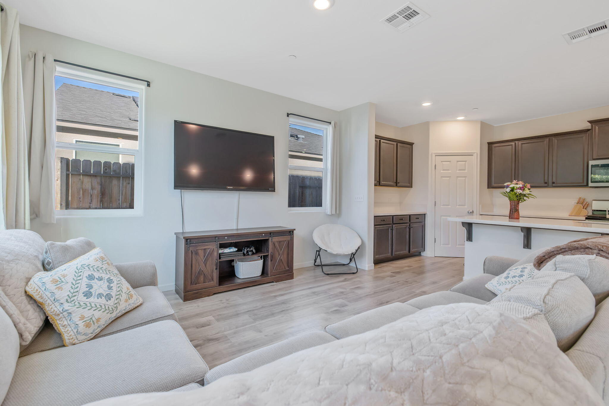 3524 E Harter Ct, Visalia, CA 93292