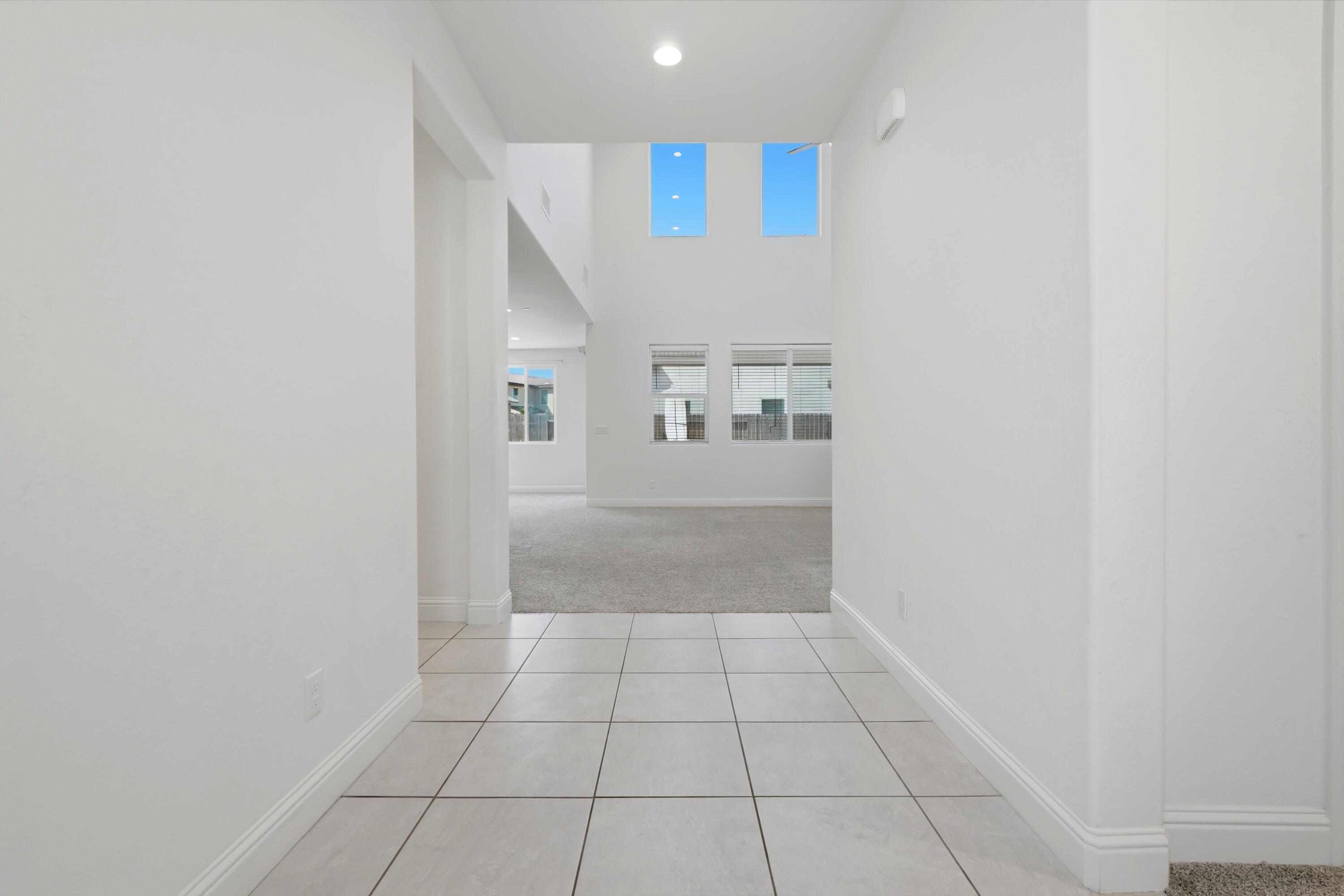 1647 W Sedona Ave, Visalia, CA 93291