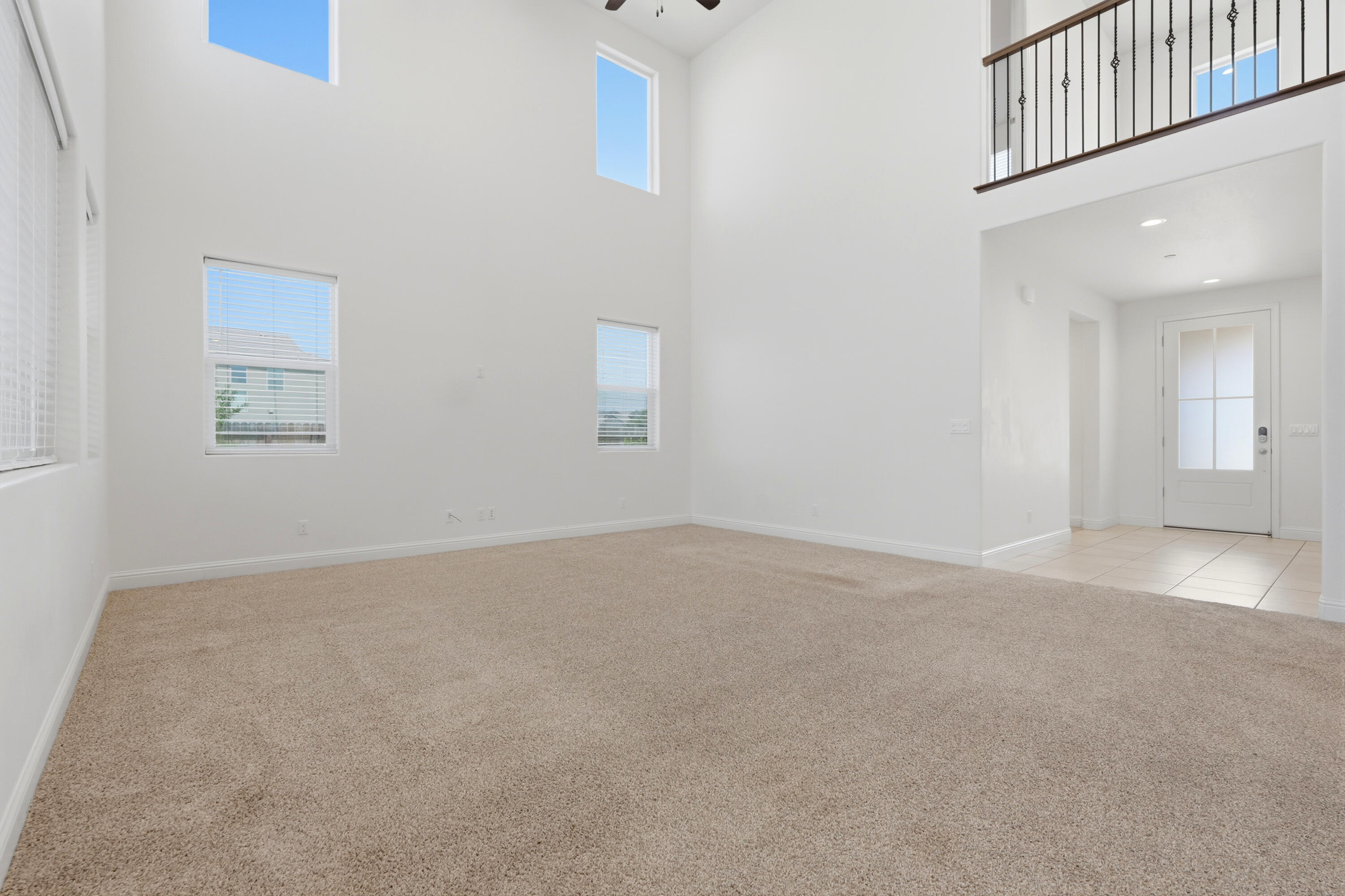 1647 W Sedona Ave, Visalia, CA 93291