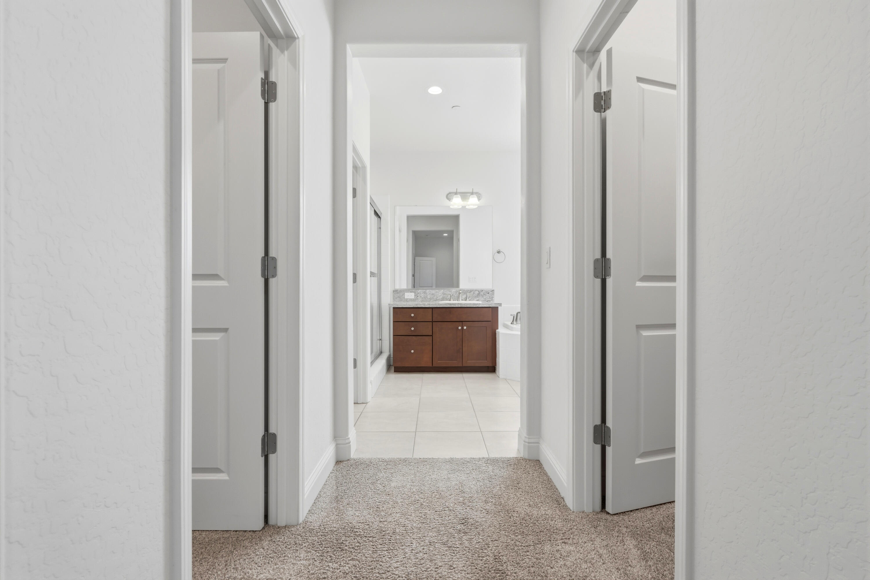 1647 W Sedona Ave, Visalia, CA 93291