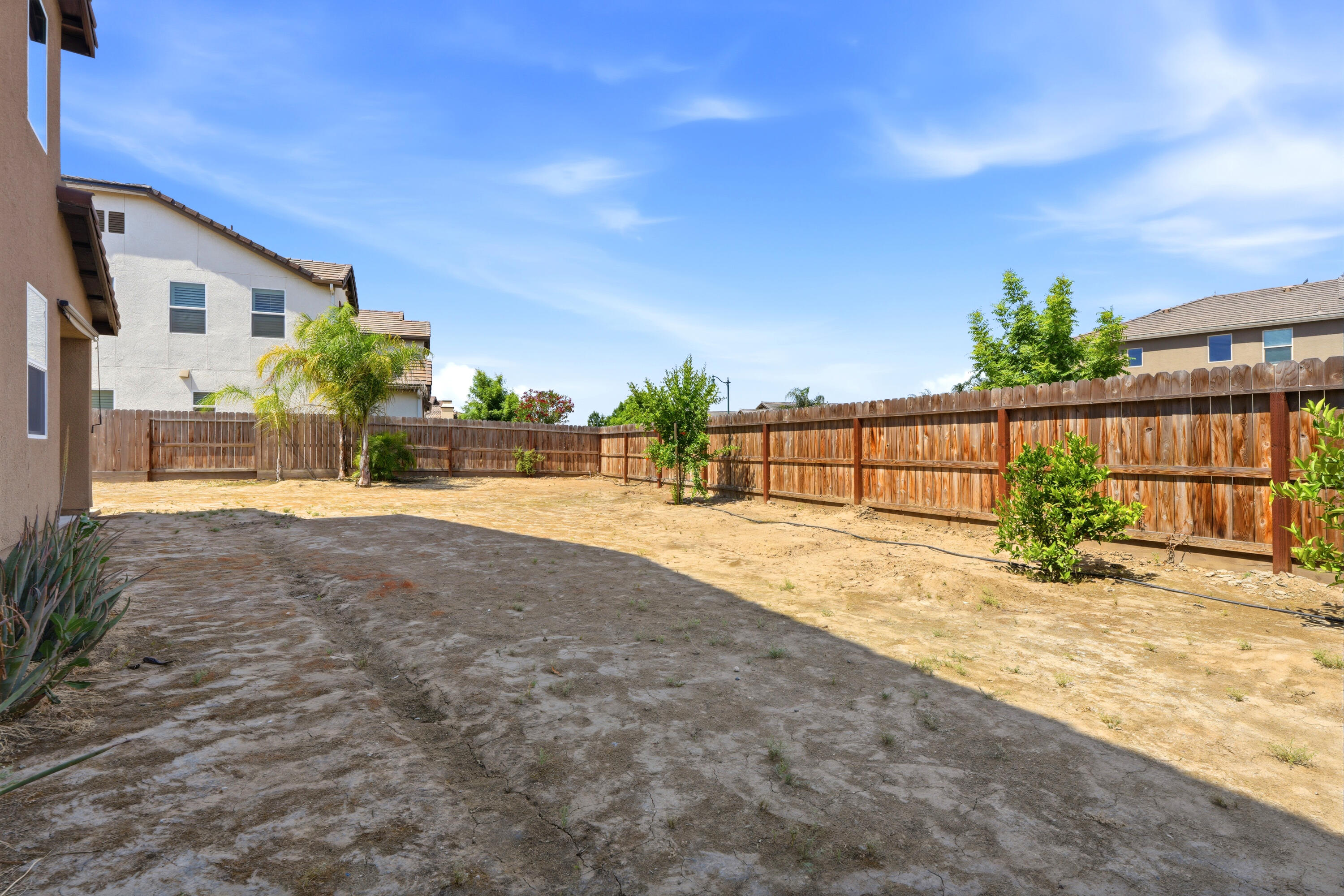 1647 W Sedona Ave, Visalia, CA 93291