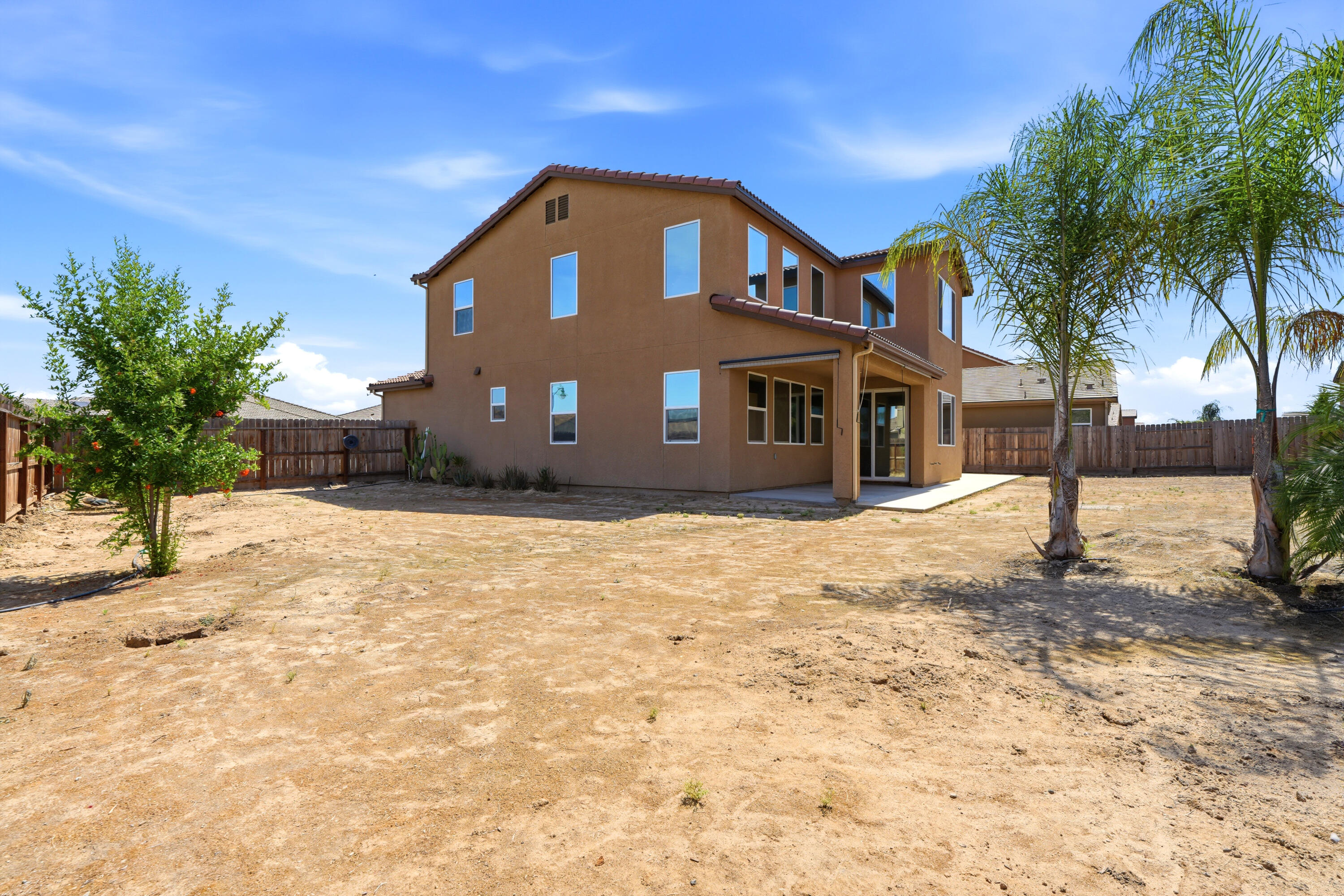 1647 W Sedona Ave, Visalia, CA 93291