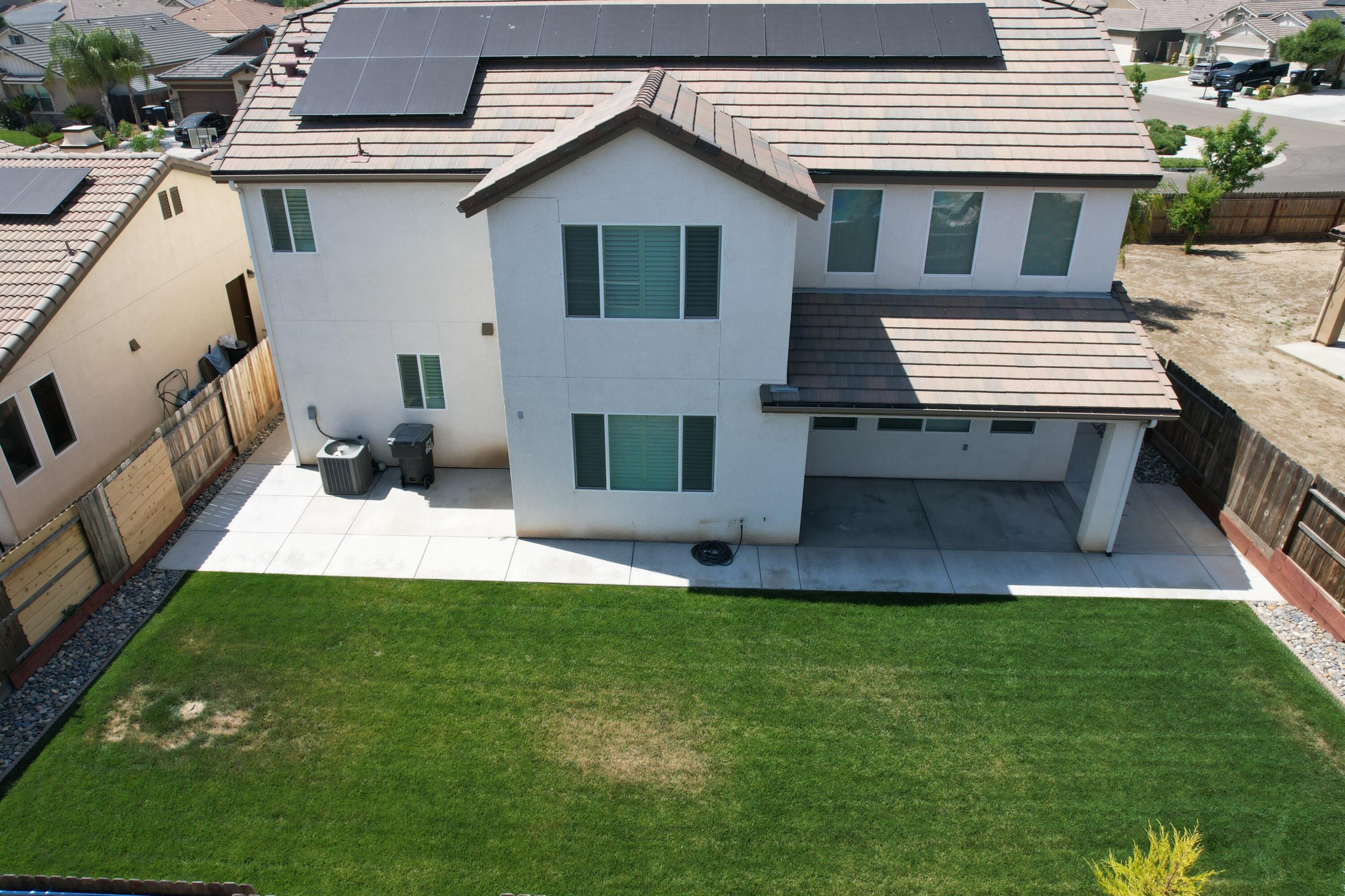 1821 W Corvina Ave, Visalia, CA 93291