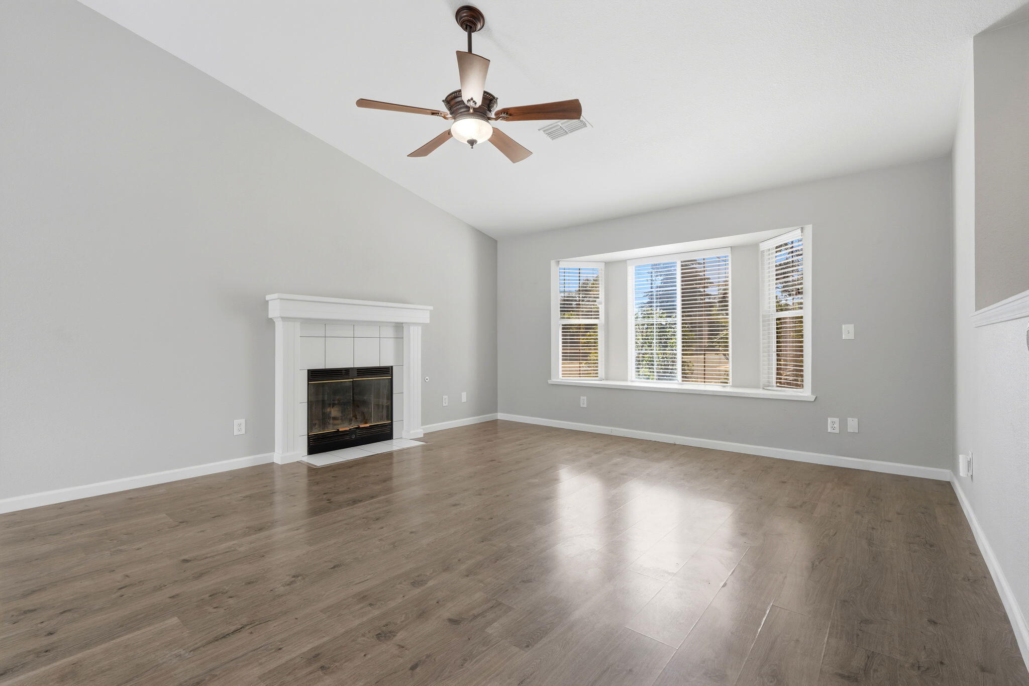 481 Katelyn Ct, Exeter, CA 93221