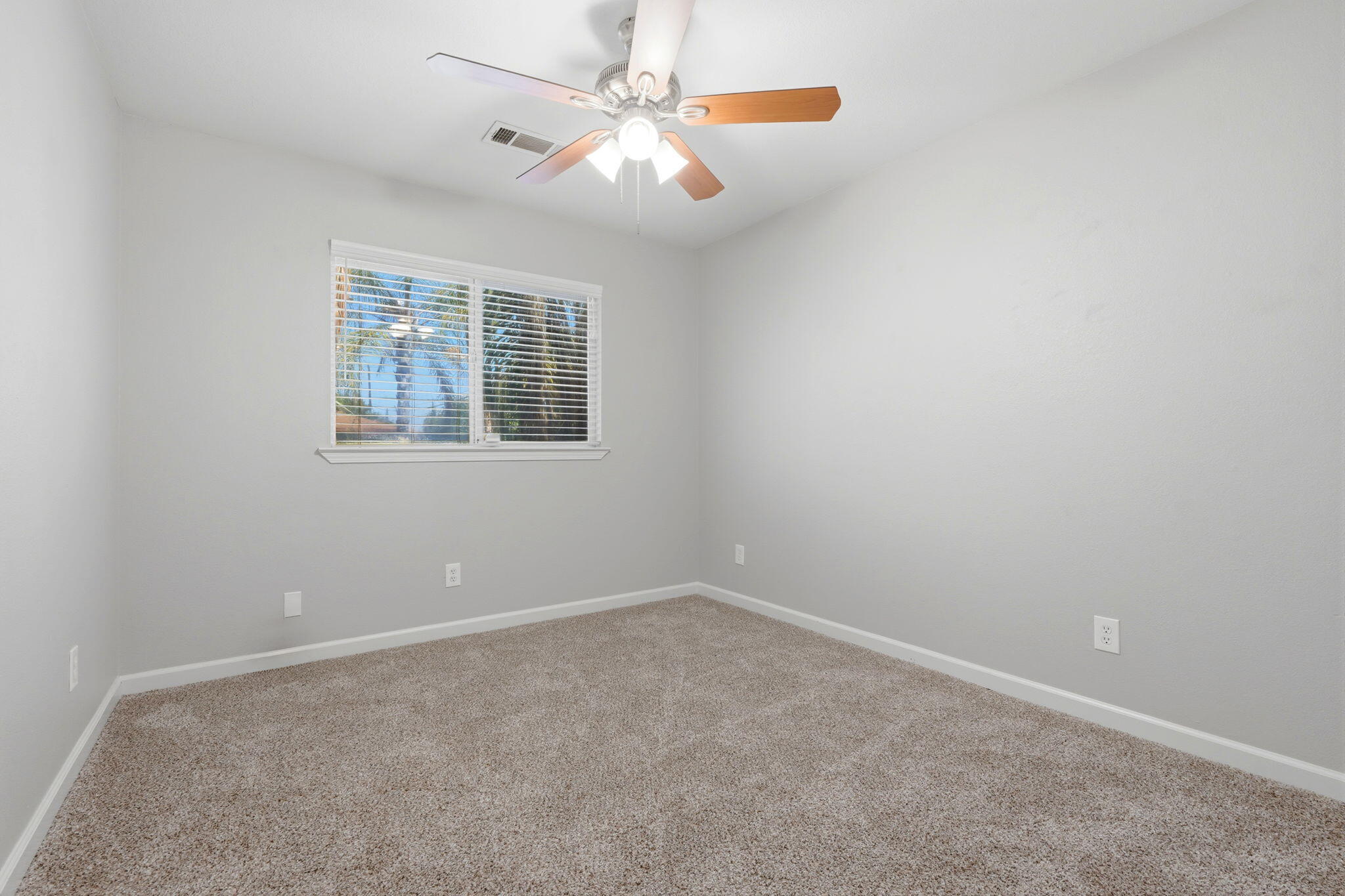 481 Katelyn Ct, Exeter, CA 93221