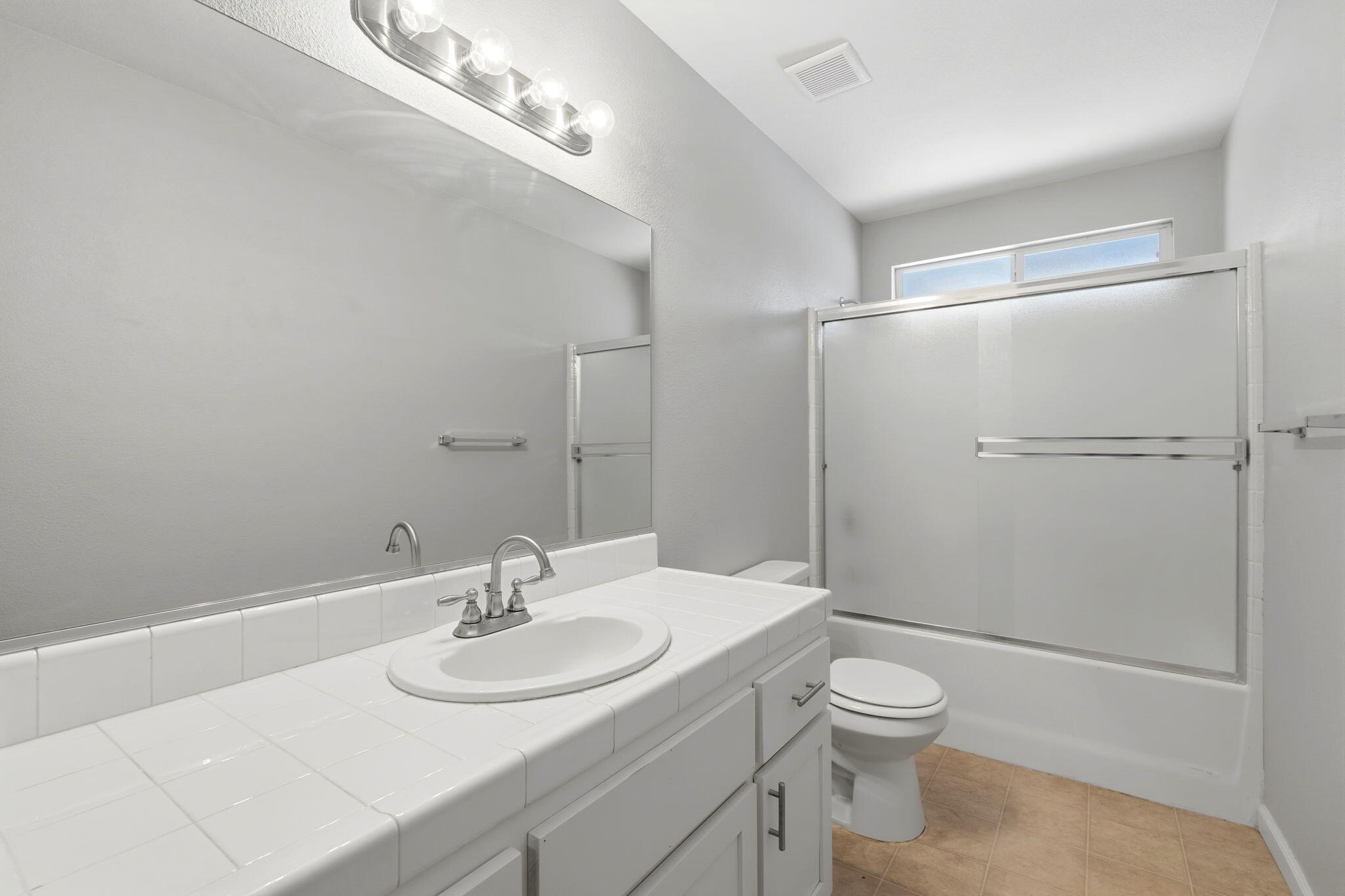 481 Katelyn Ct, Exeter, CA 93221