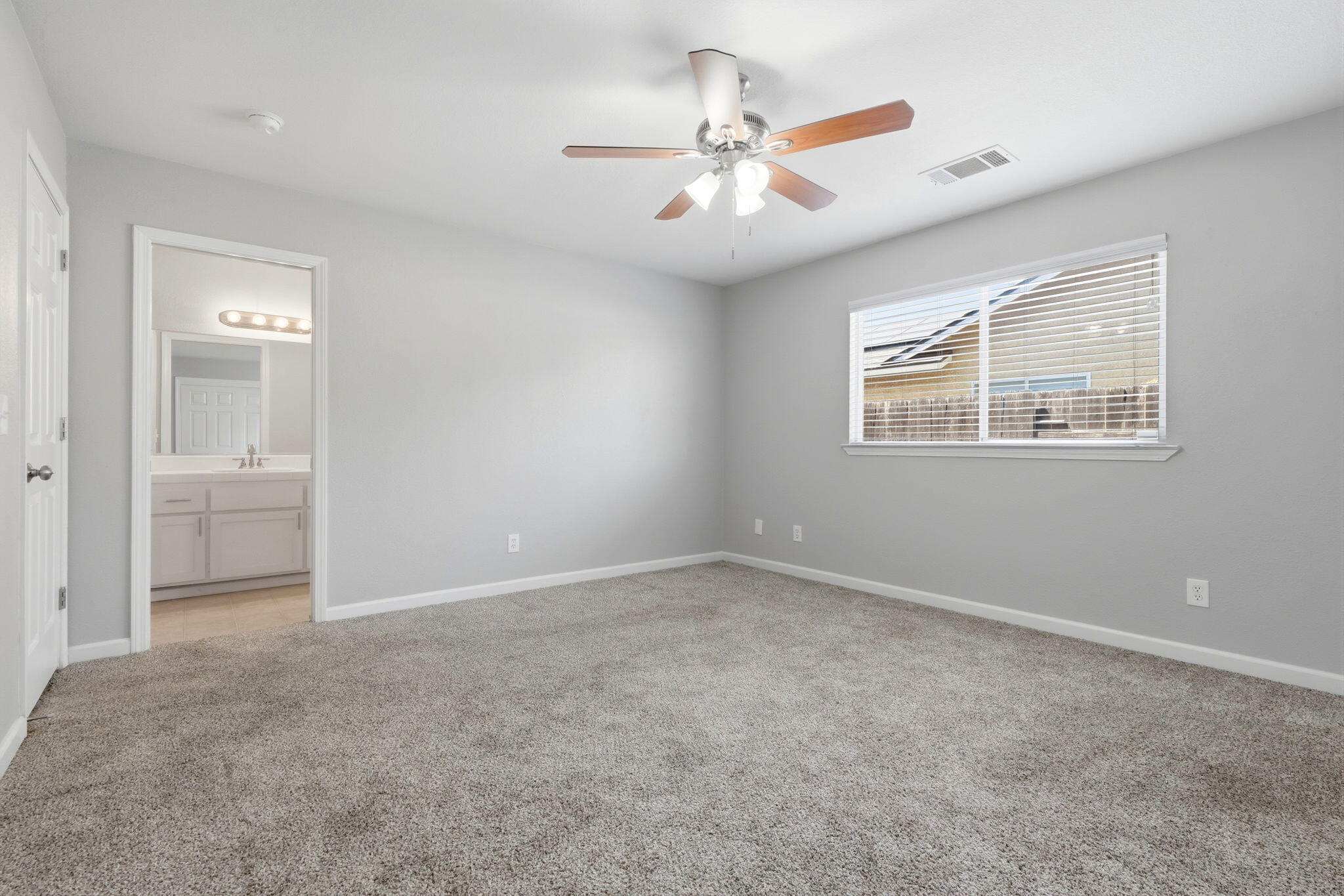 481 Katelyn Ct, Exeter, CA 93221