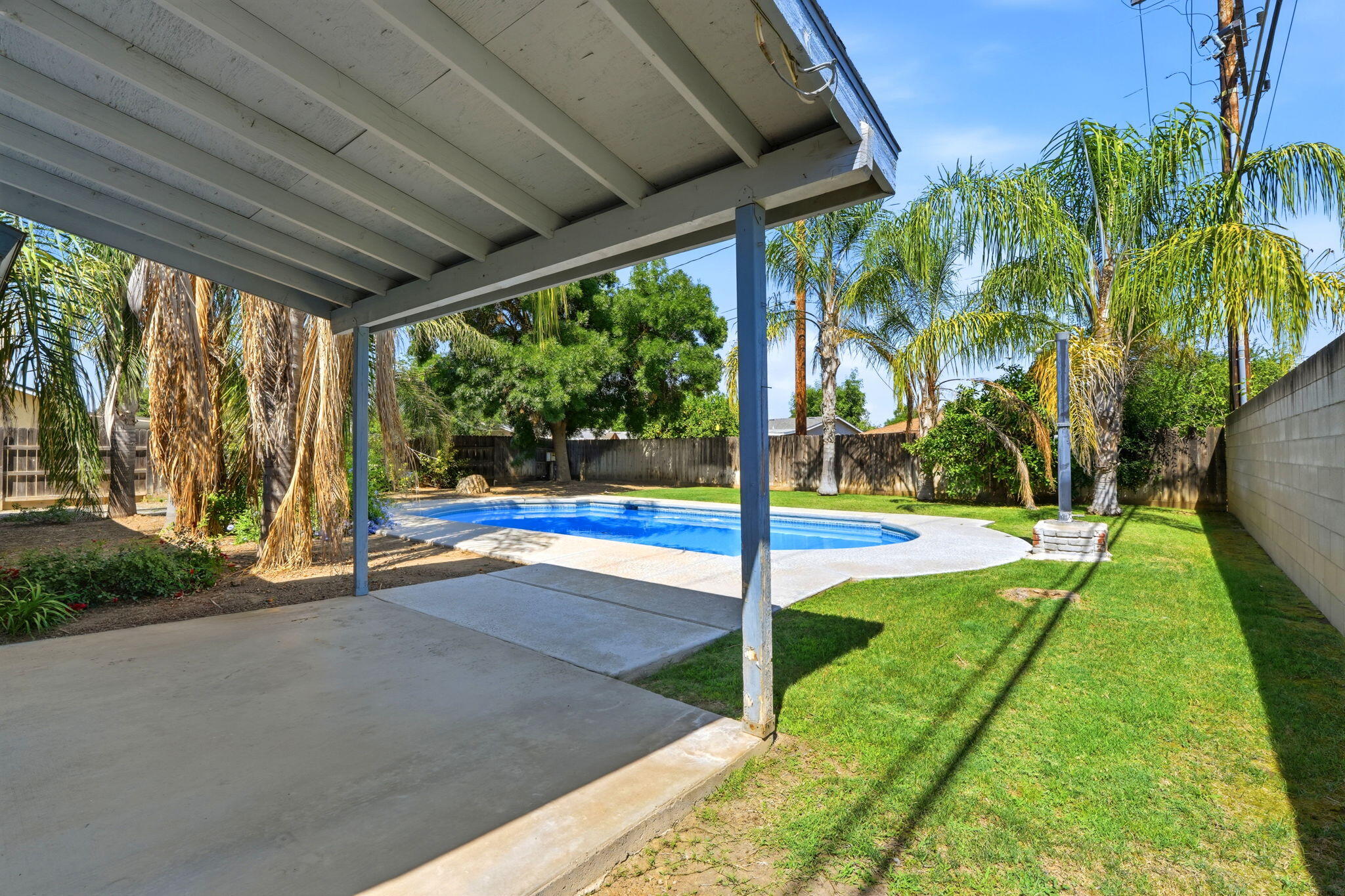 481 Katelyn Ct, Exeter, CA 93221