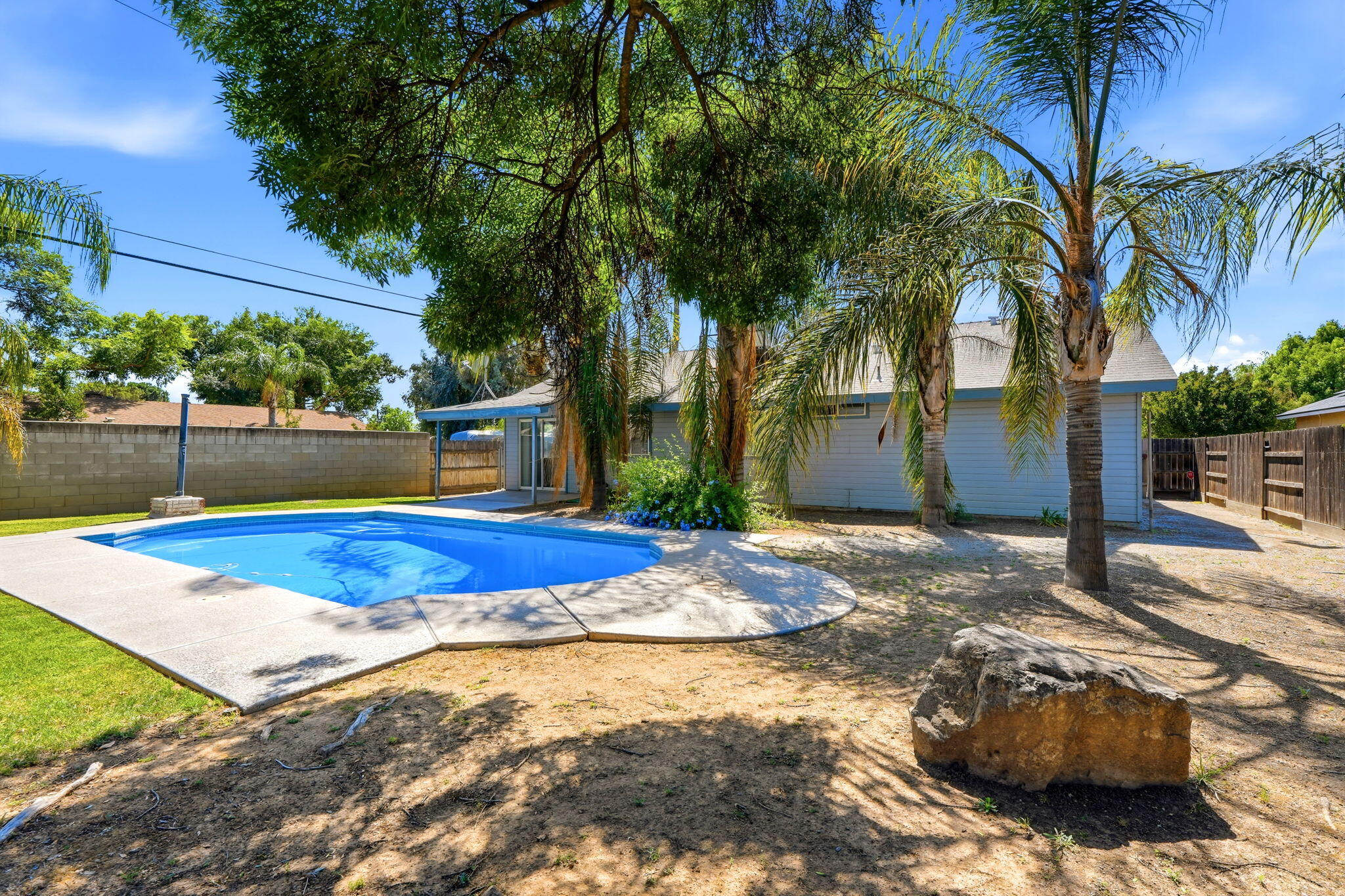 481 Katelyn Ct, Exeter, CA 93221