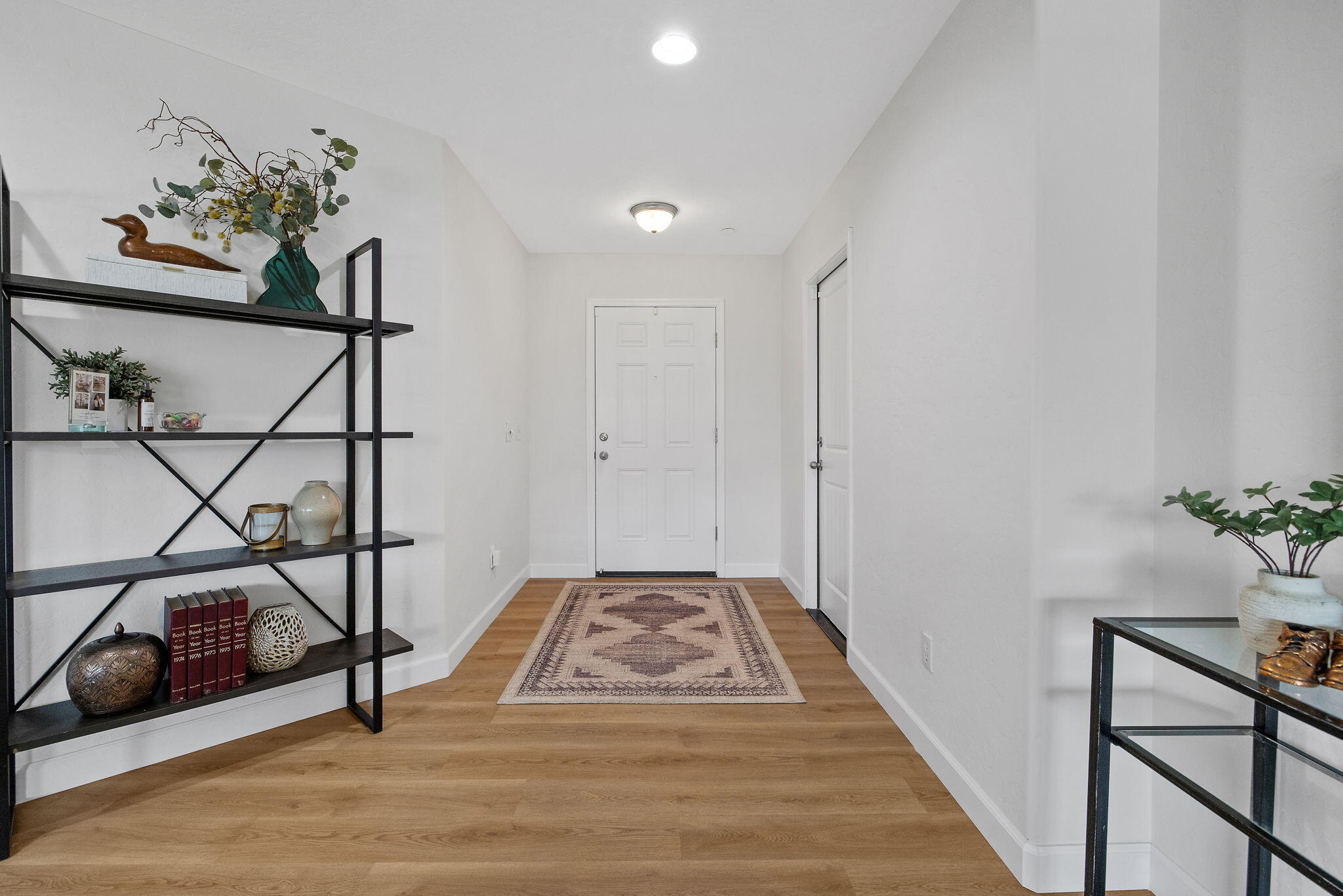 1817 Hermosa Ave, Tulare, CA 93274