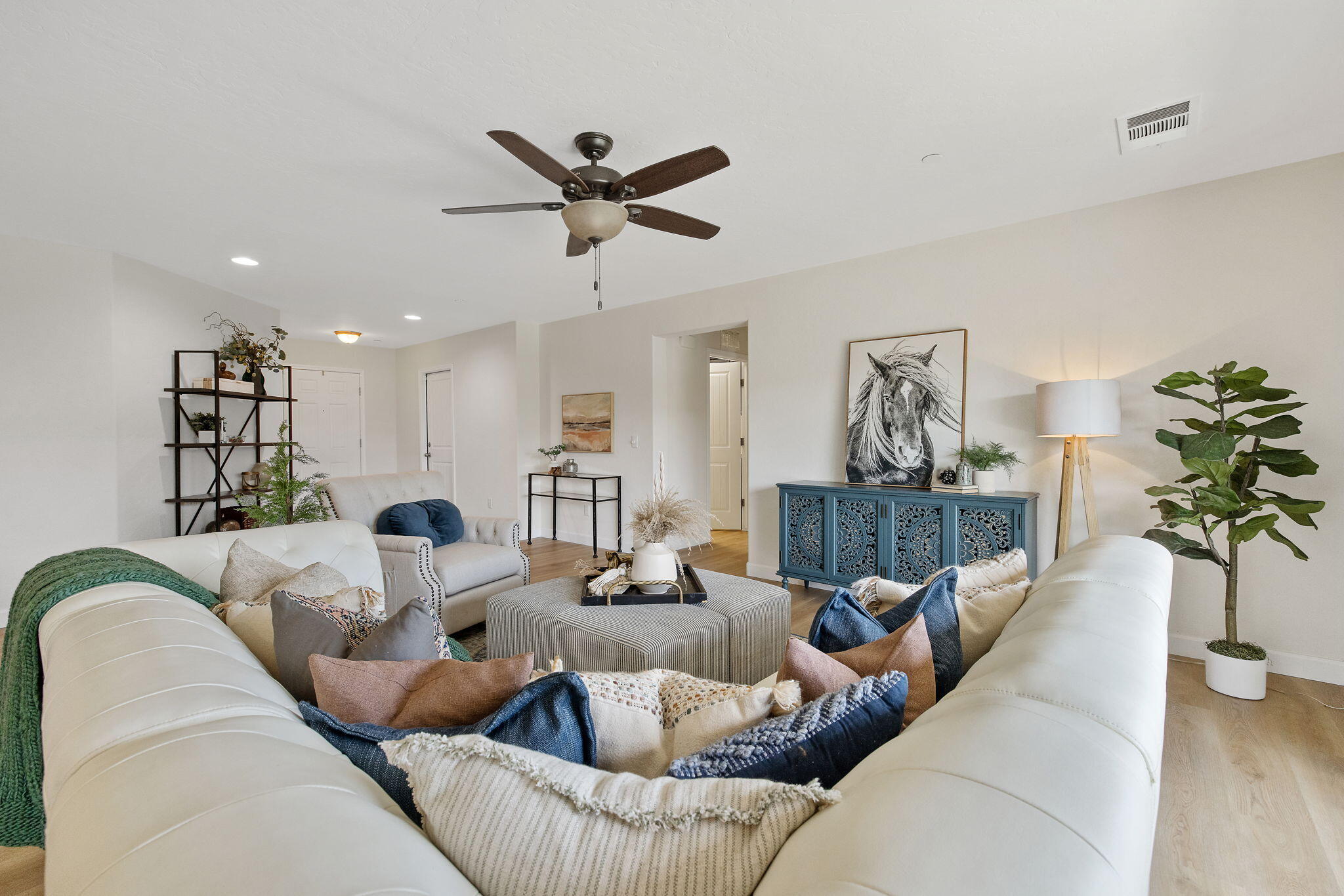 1817 Hermosa Ave, Tulare, CA 93274