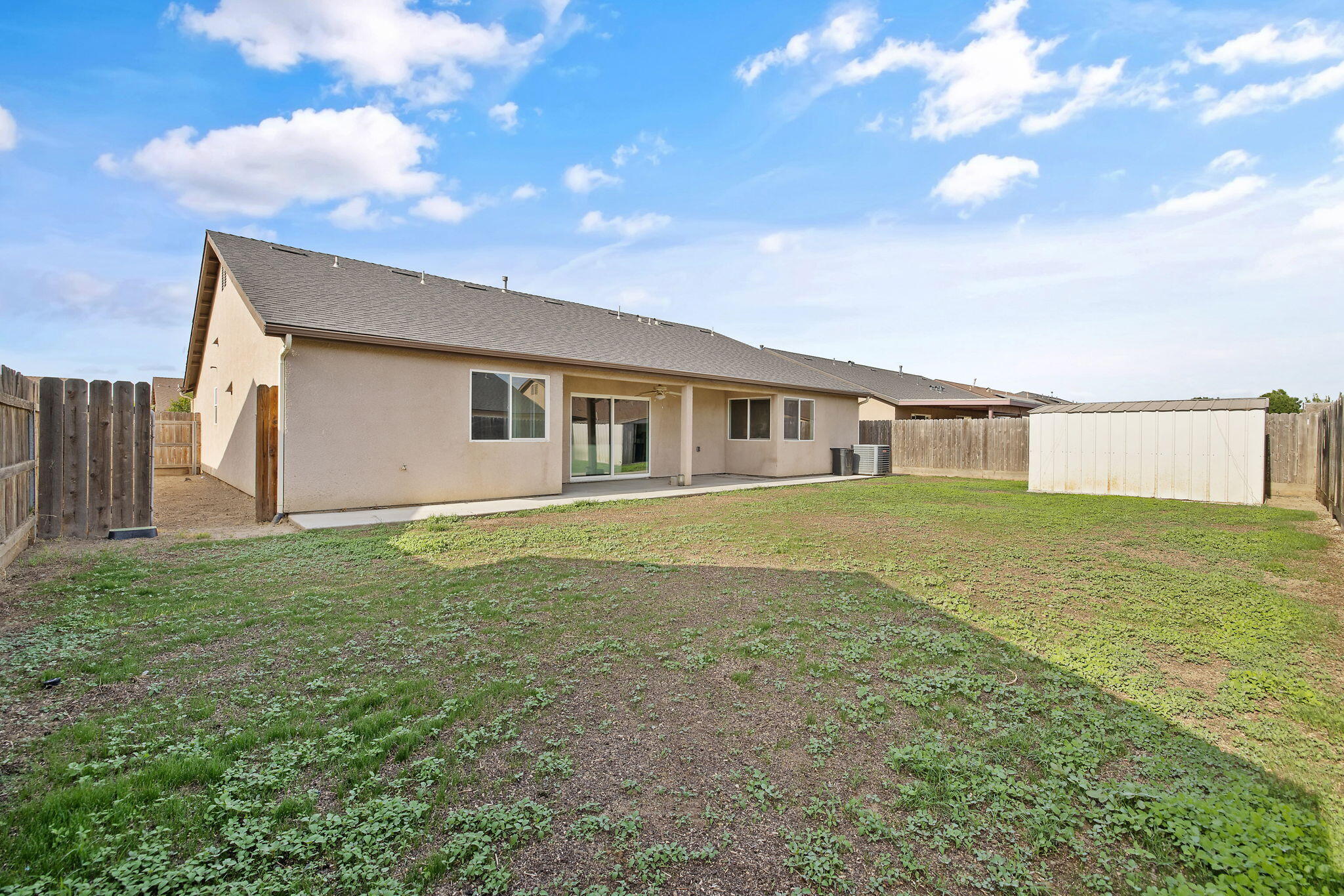 1817 Hermosa Ave, Tulare, CA 93274
