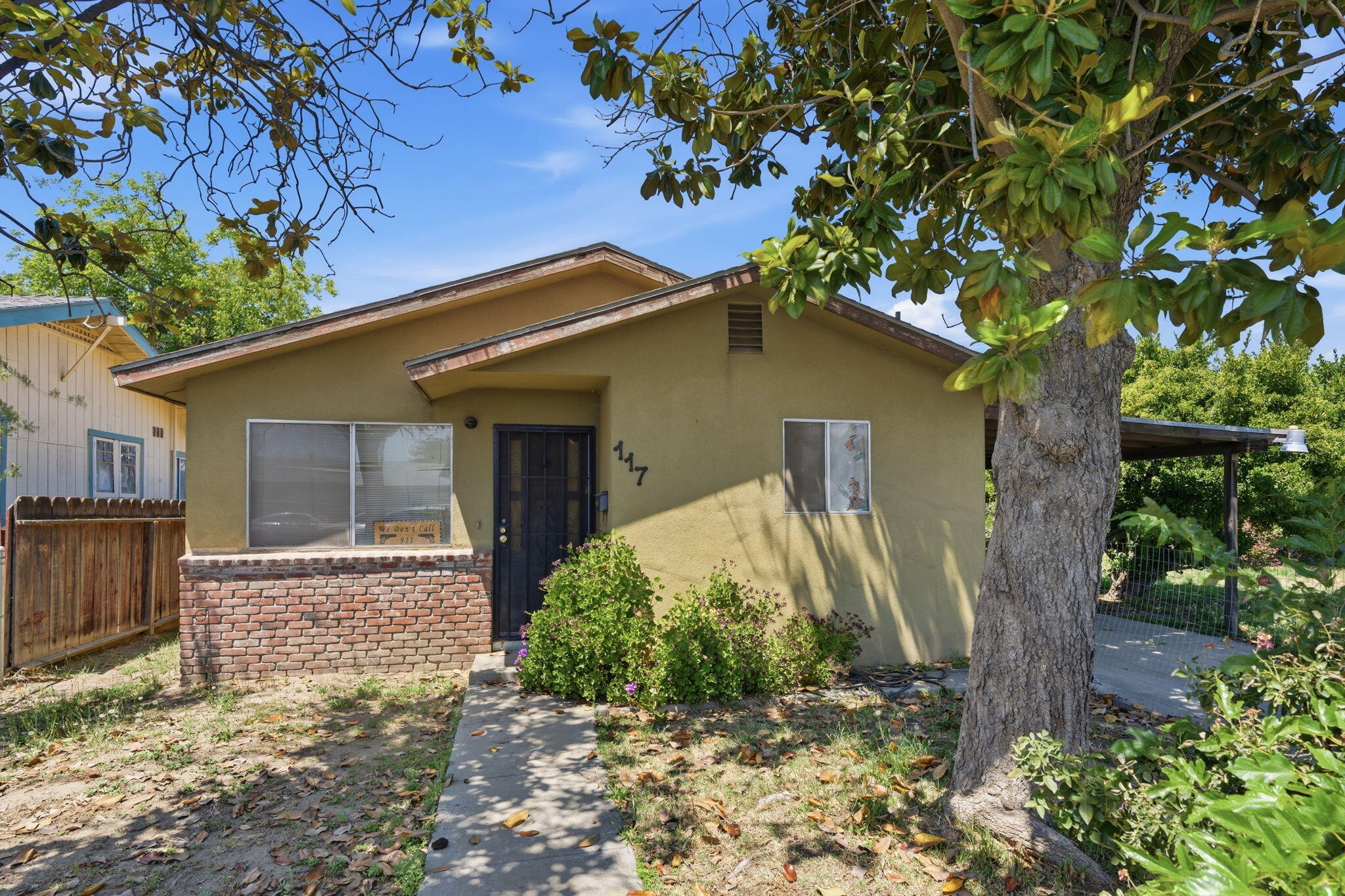 117 NE 5th Ave, Visalia, CA 93291