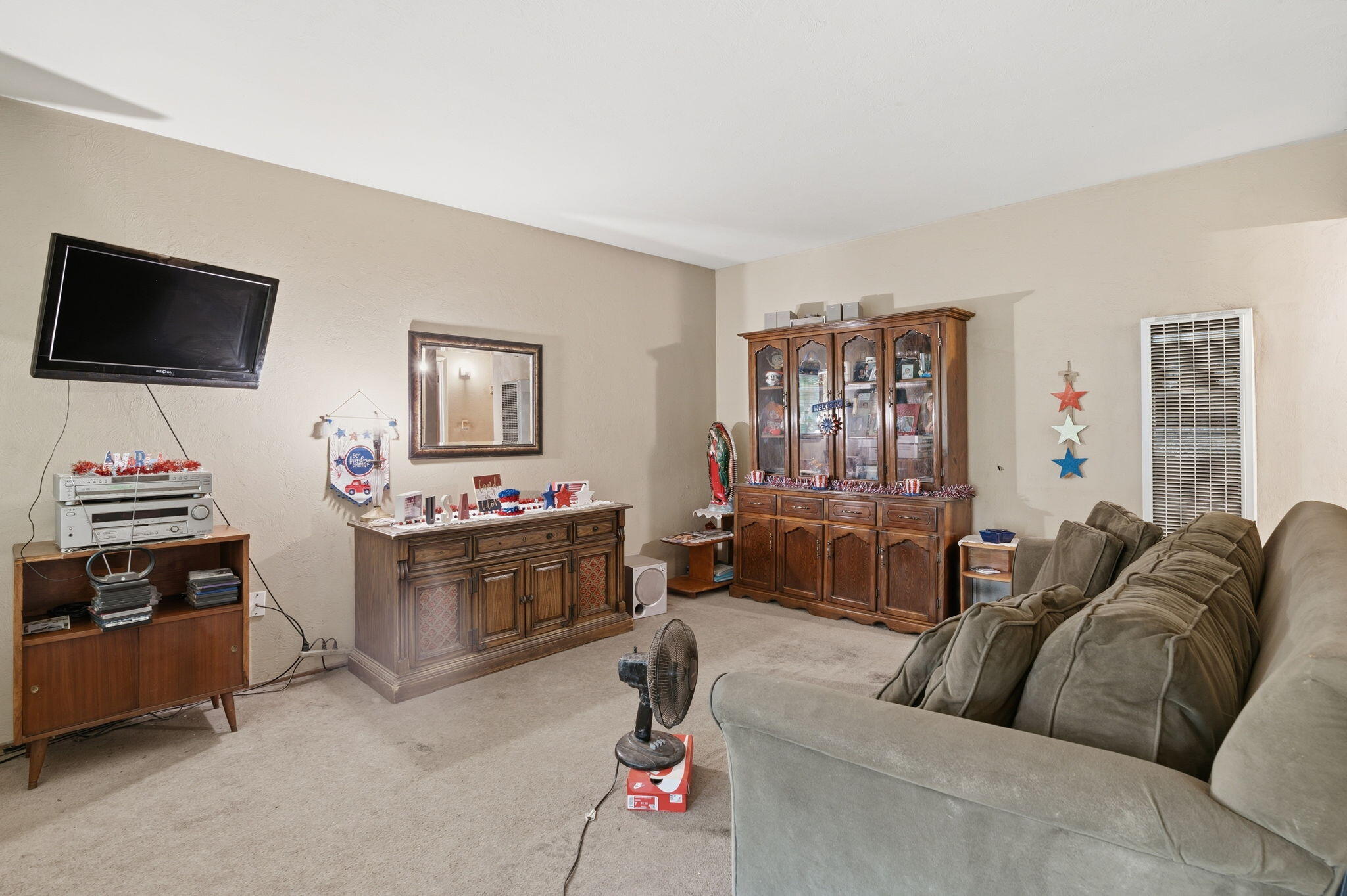 117 NE 5th Ave, Visalia, CA 93291