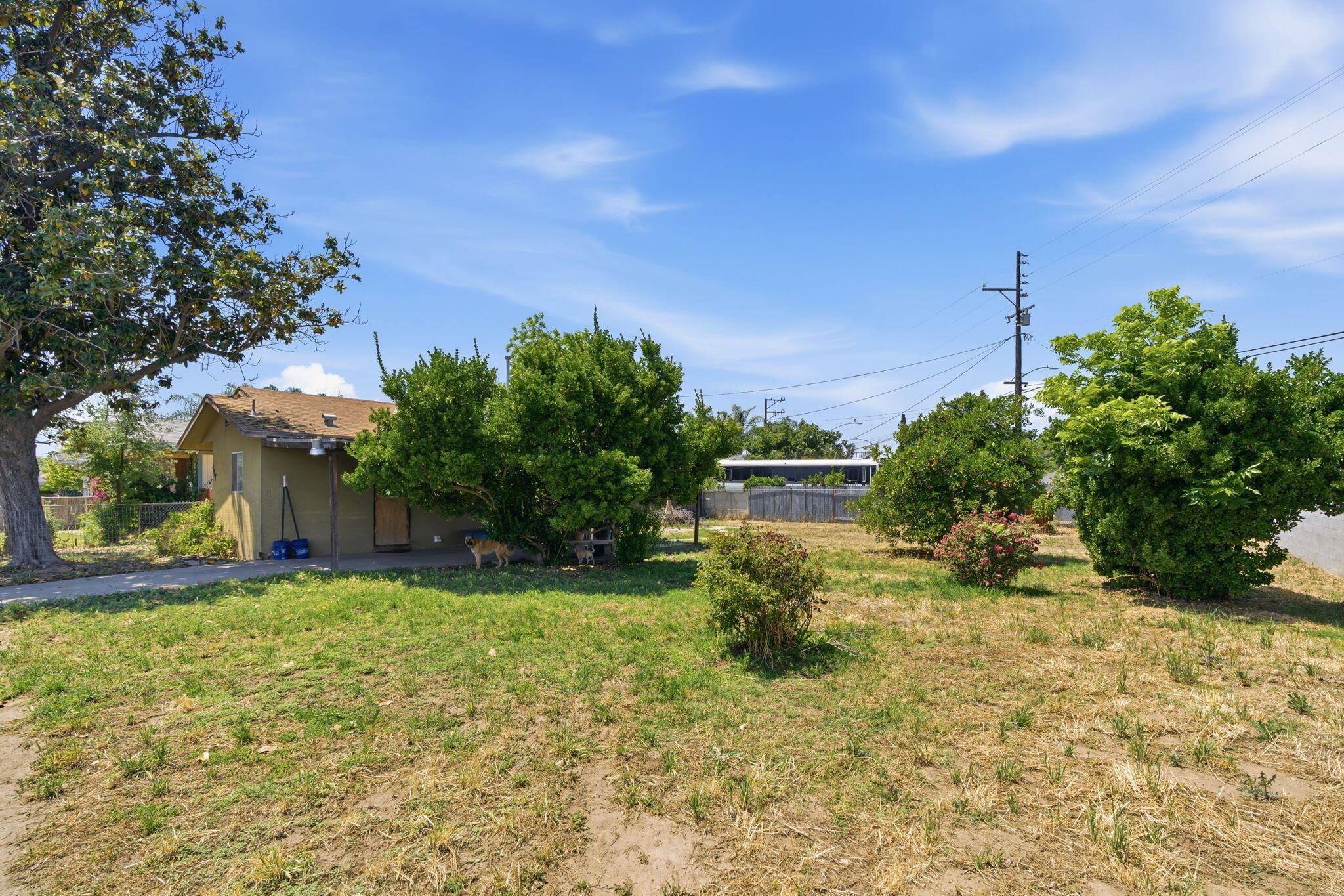 117 NE 5th Ave, Visalia, CA 93291