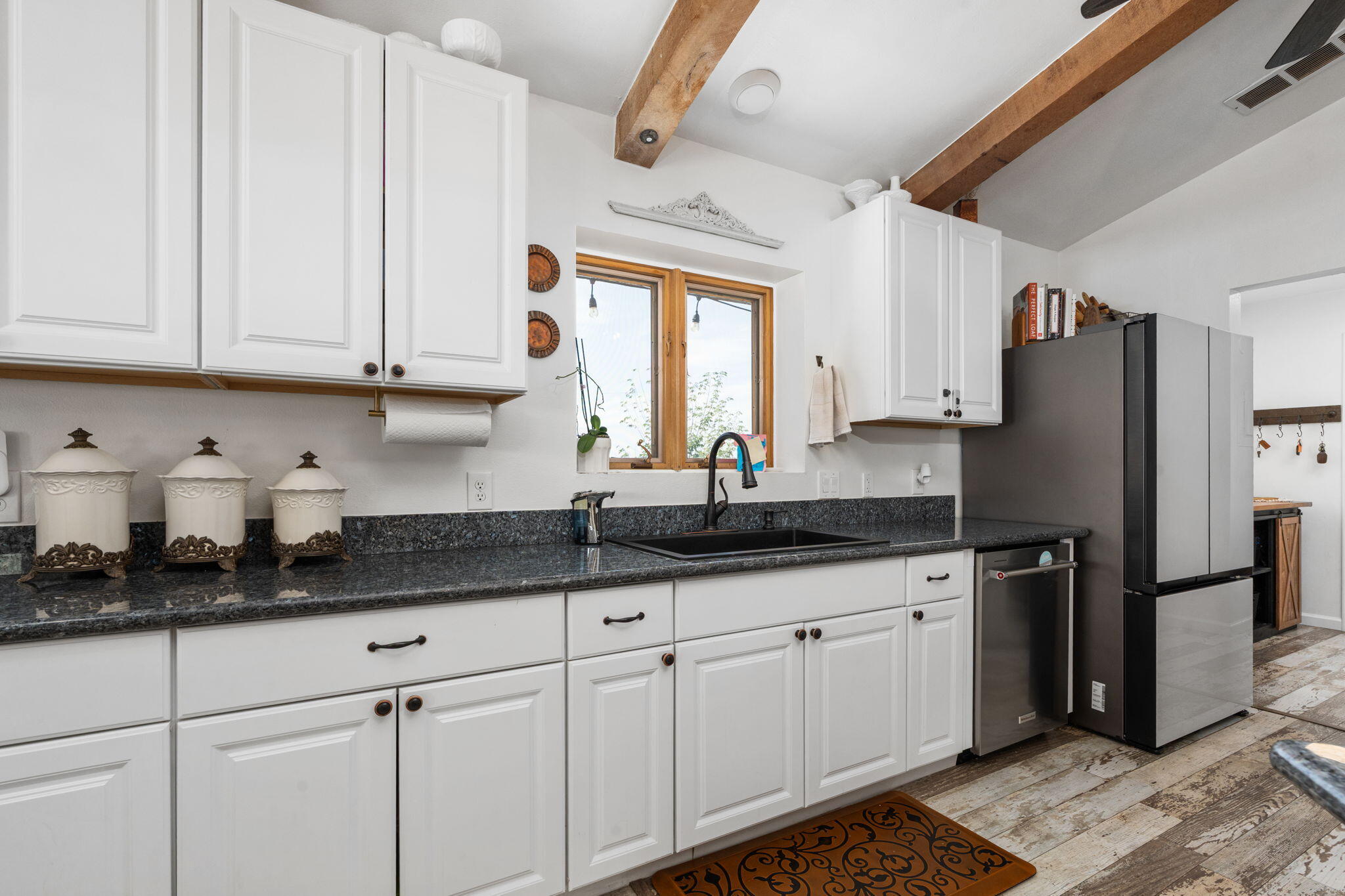 18038 Avenue 178, Strathmore, CA 93267