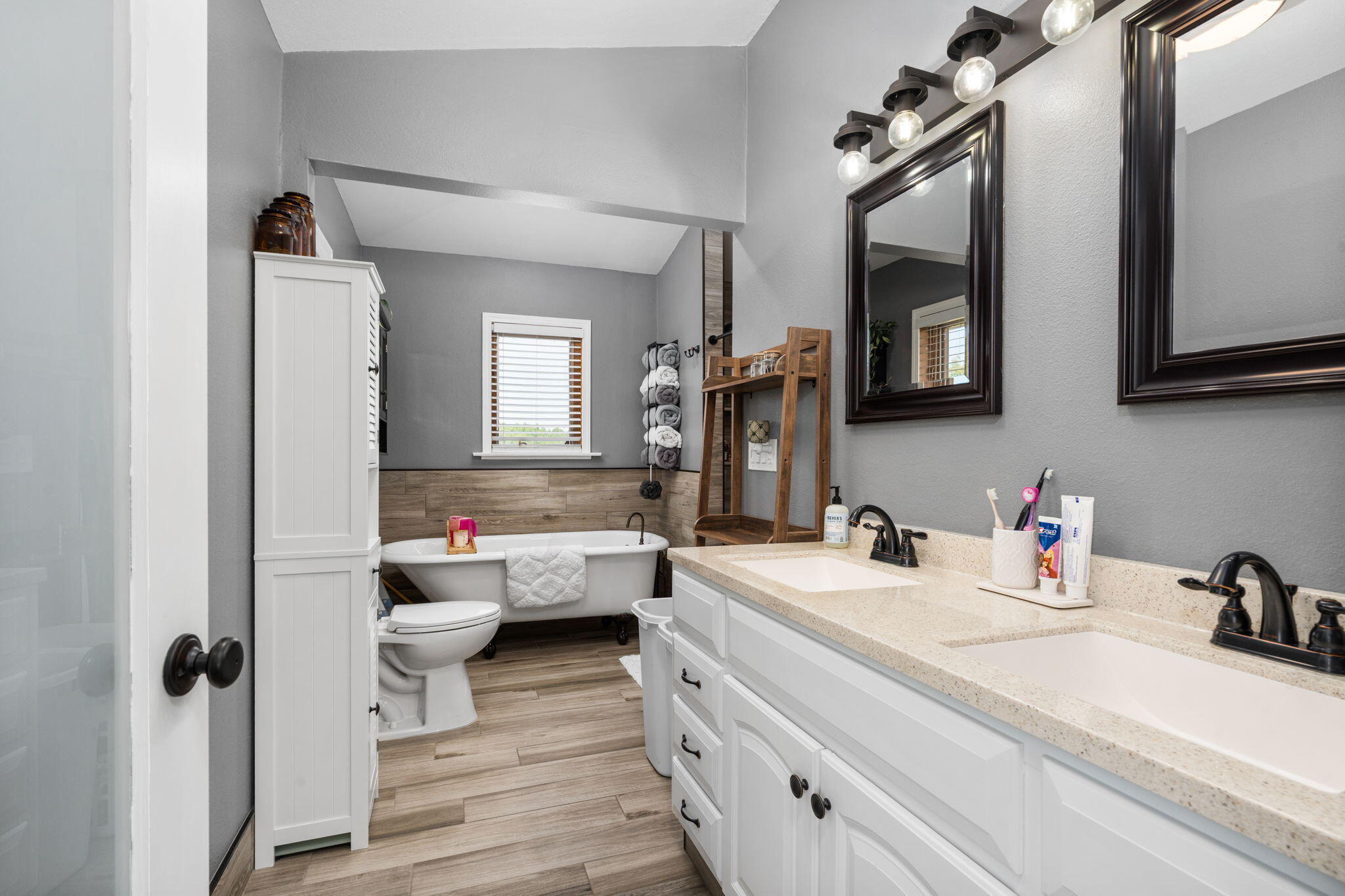 18038 Avenue 178, Strathmore, CA 93267