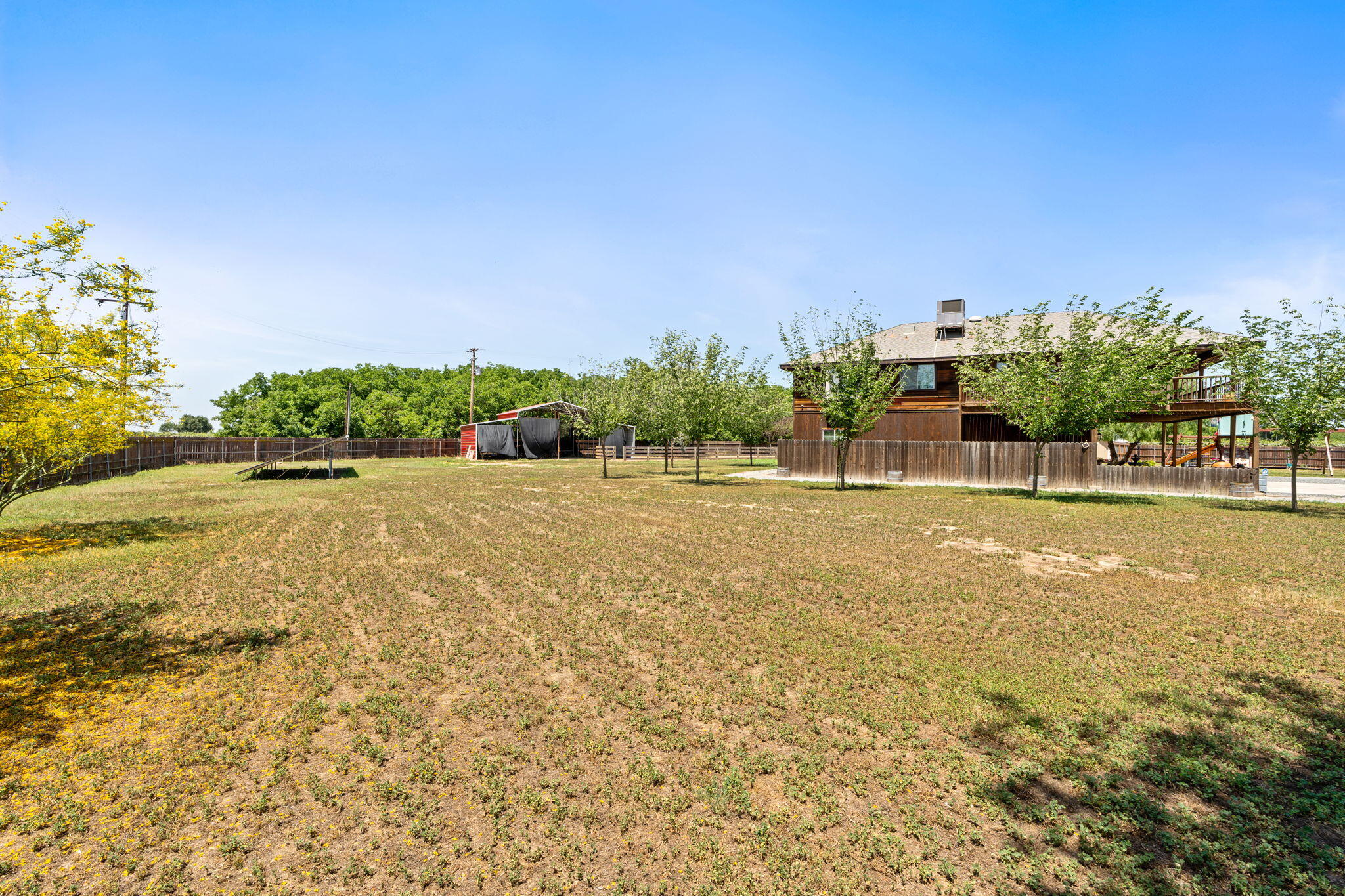 18038 Avenue 178, Strathmore, CA 93267