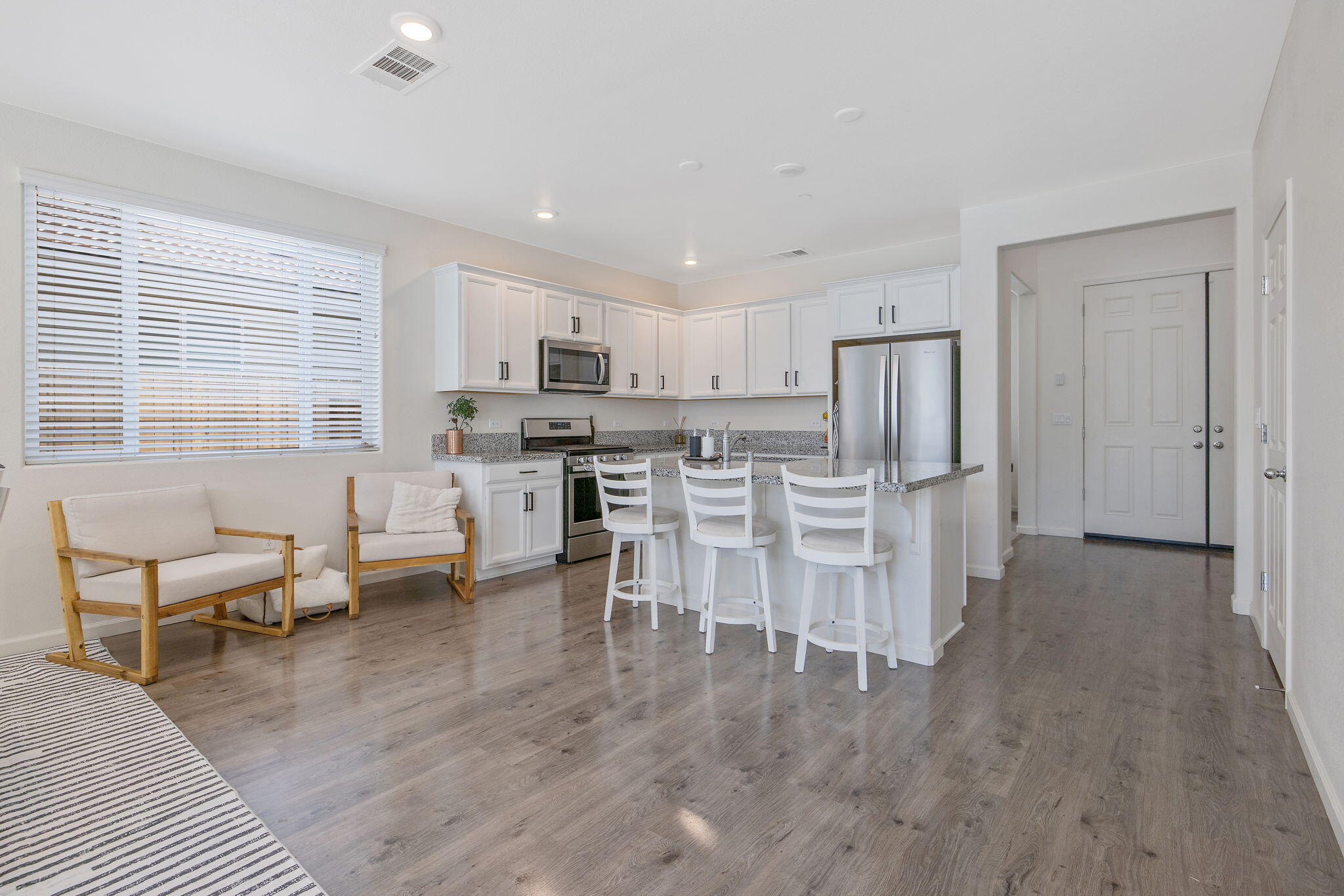 3201 E Harter Ave, Visalia, CA 93292