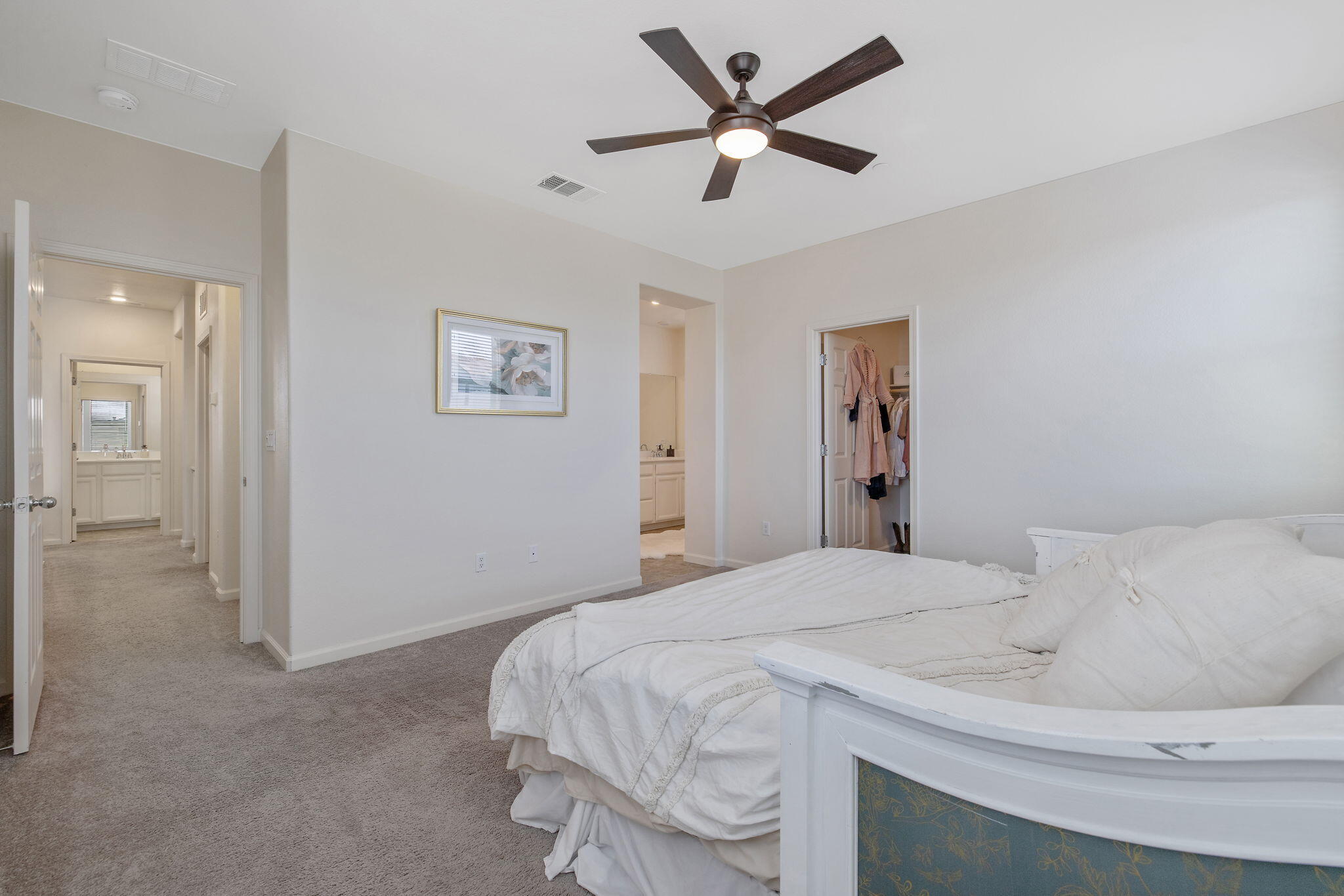 3201 E Harter Ave, Visalia, CA 93292