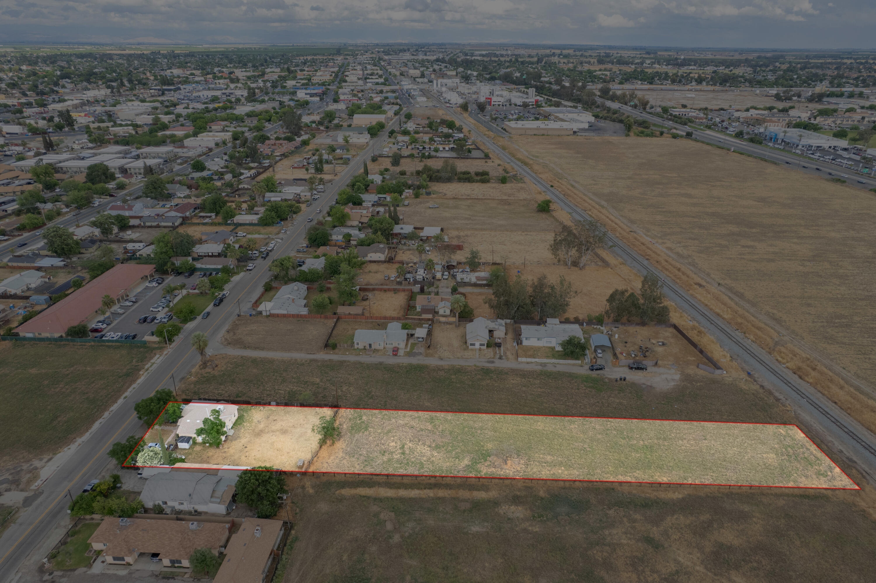 1209 W 6th, Hanford, CA 93230