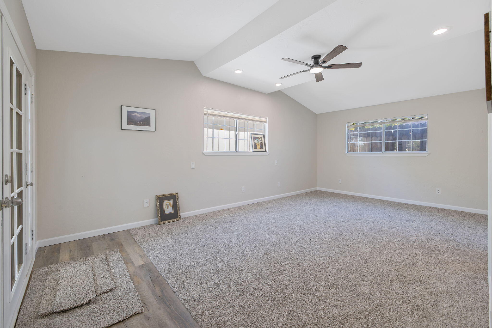 622 W Howard Ave, Visalia, CA 93277