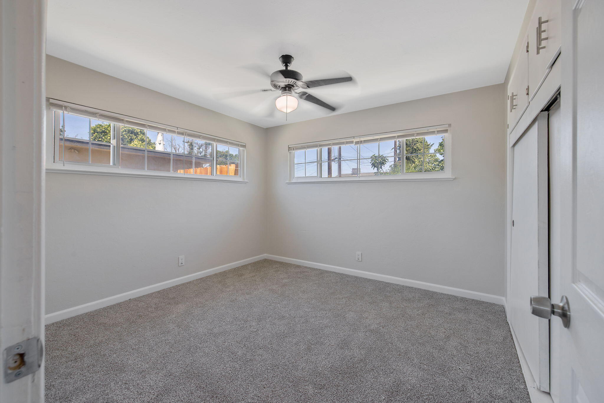 622 W Howard Ave, Visalia, CA 93277