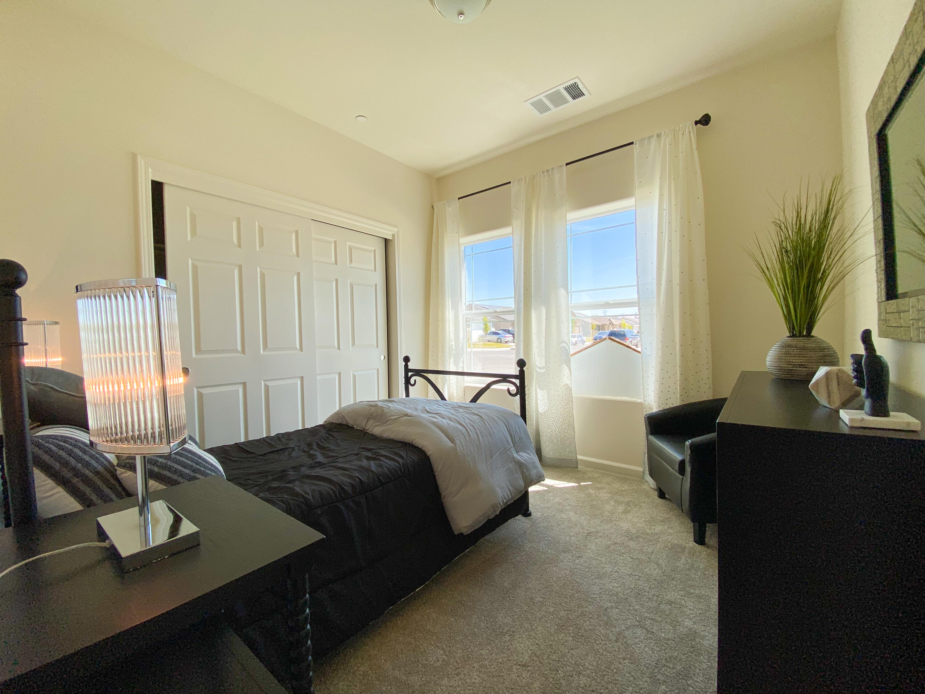 30769 Ashland Rd, Visalia, CA 93292