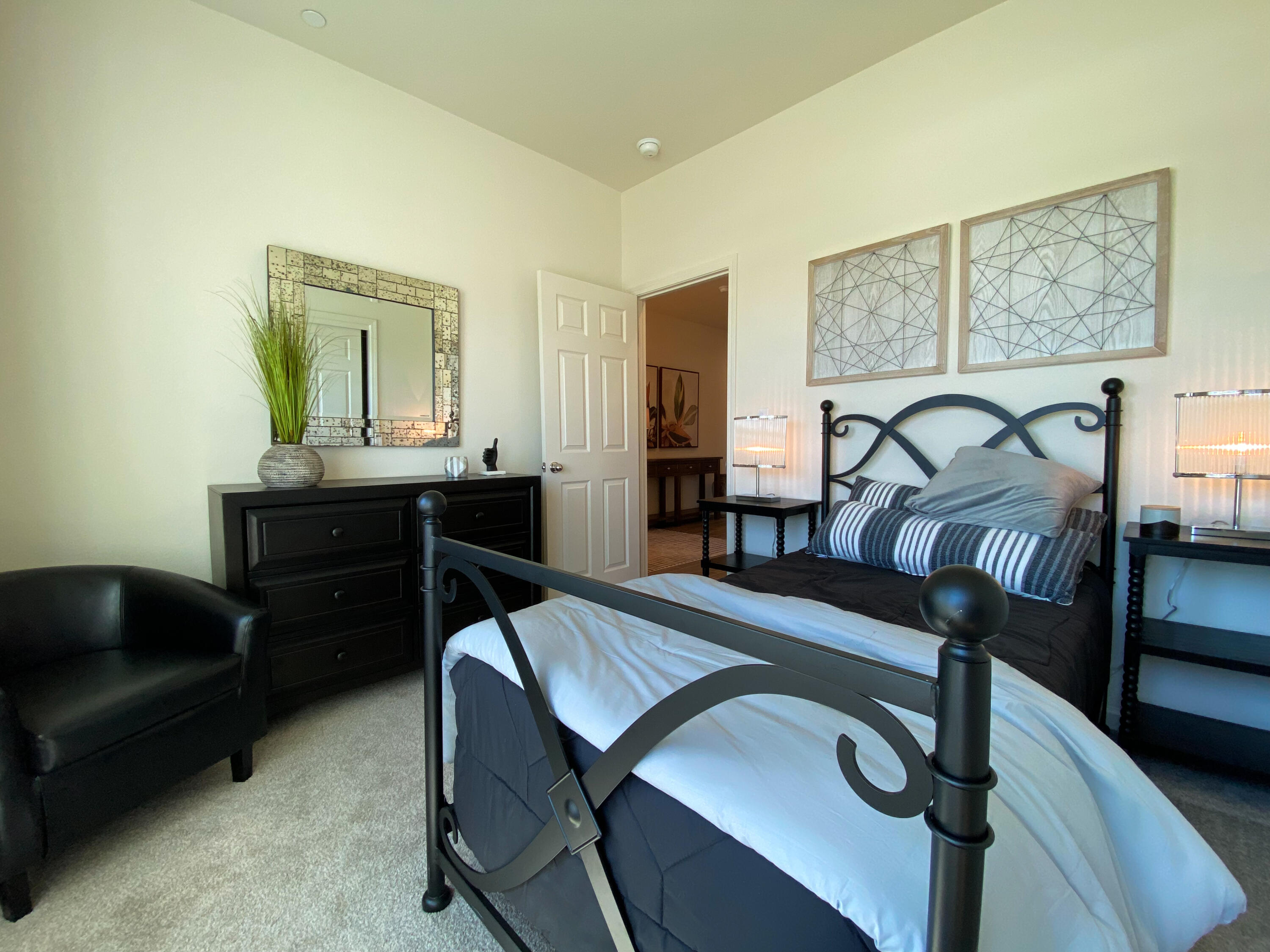 30769 Ashland Rd, Visalia, CA 93292