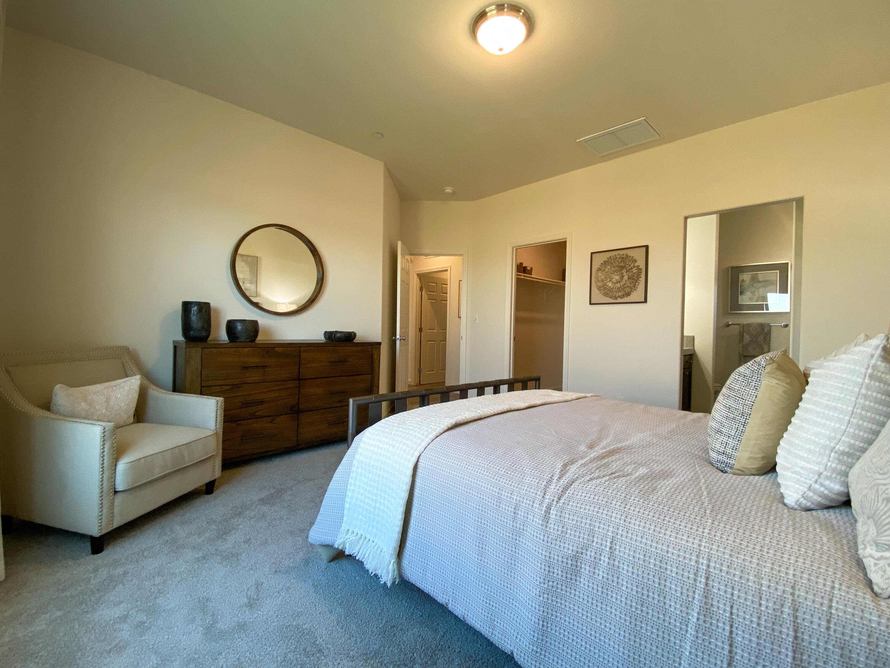 30769 Ashland Rd, Visalia, CA 93292