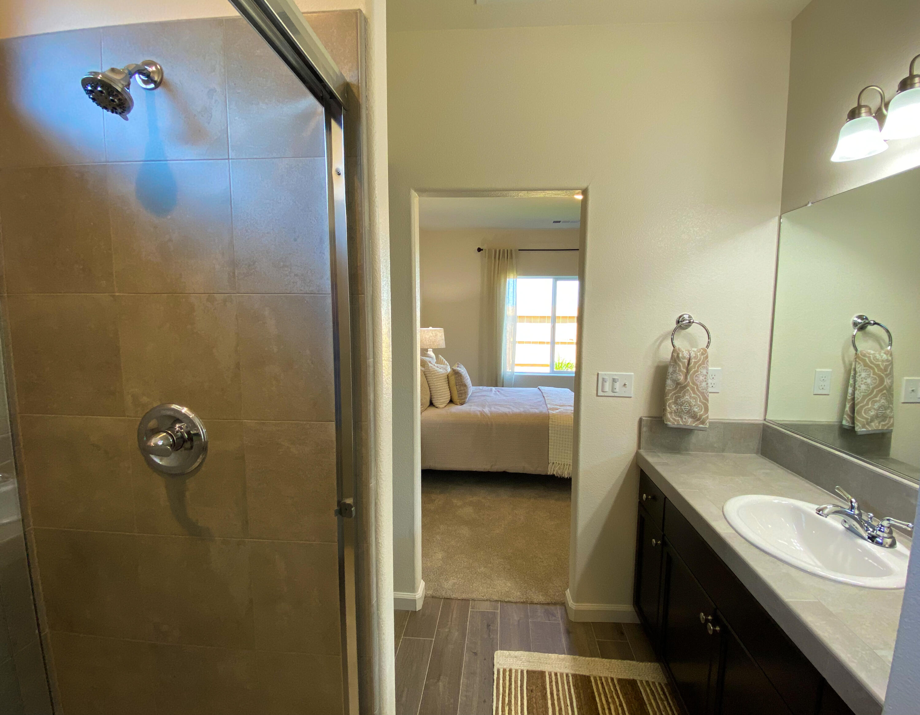 30769 Ashland Rd, Visalia, CA 93292