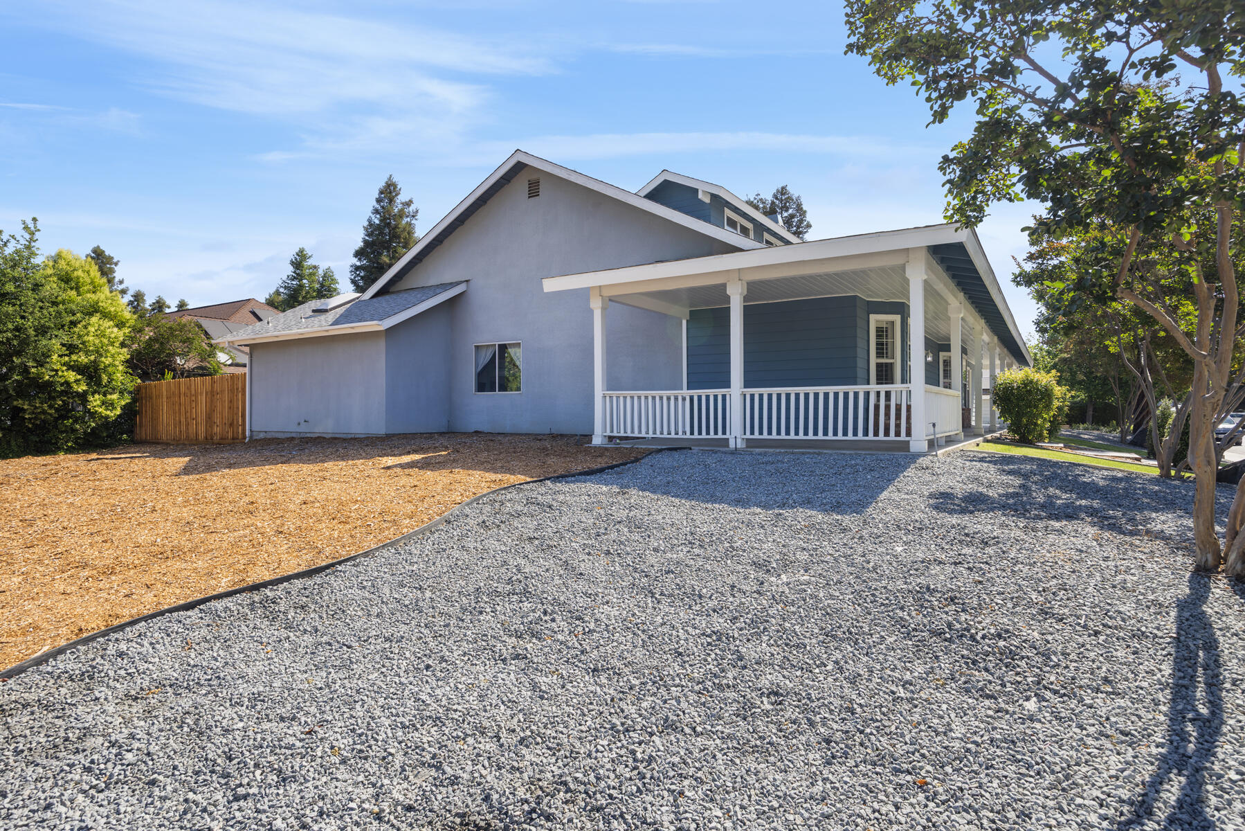 5520 W Vassar Ave, Visalia, CA 93277
