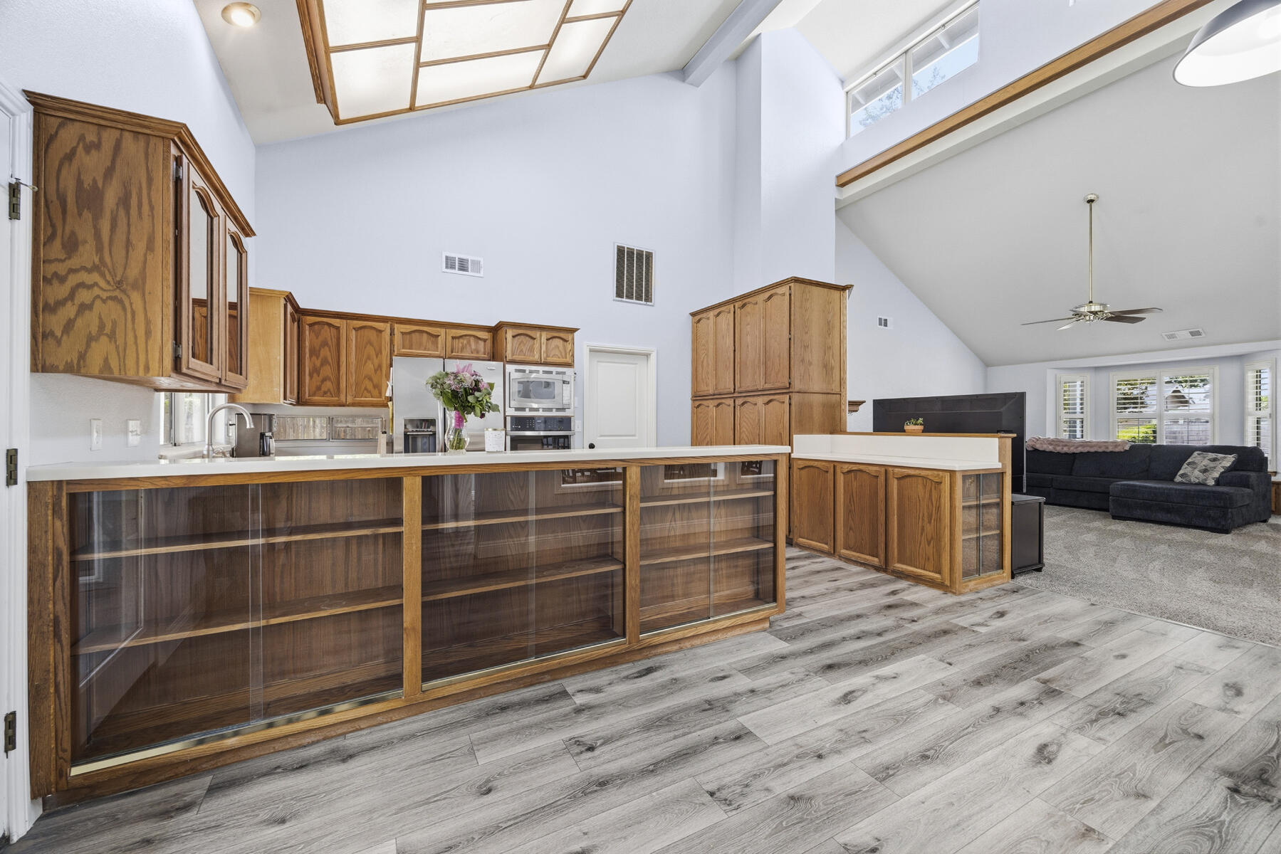 5520 W Vassar Ave, Visalia, CA 93277