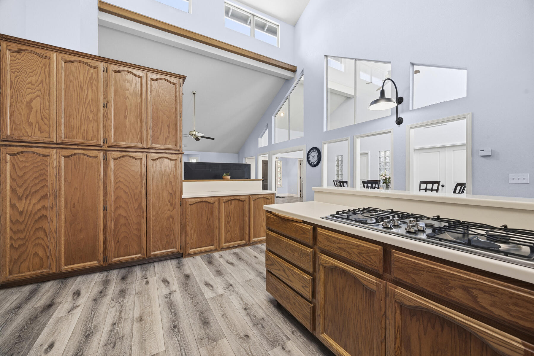5520 W Vassar Ave, Visalia, CA 93277