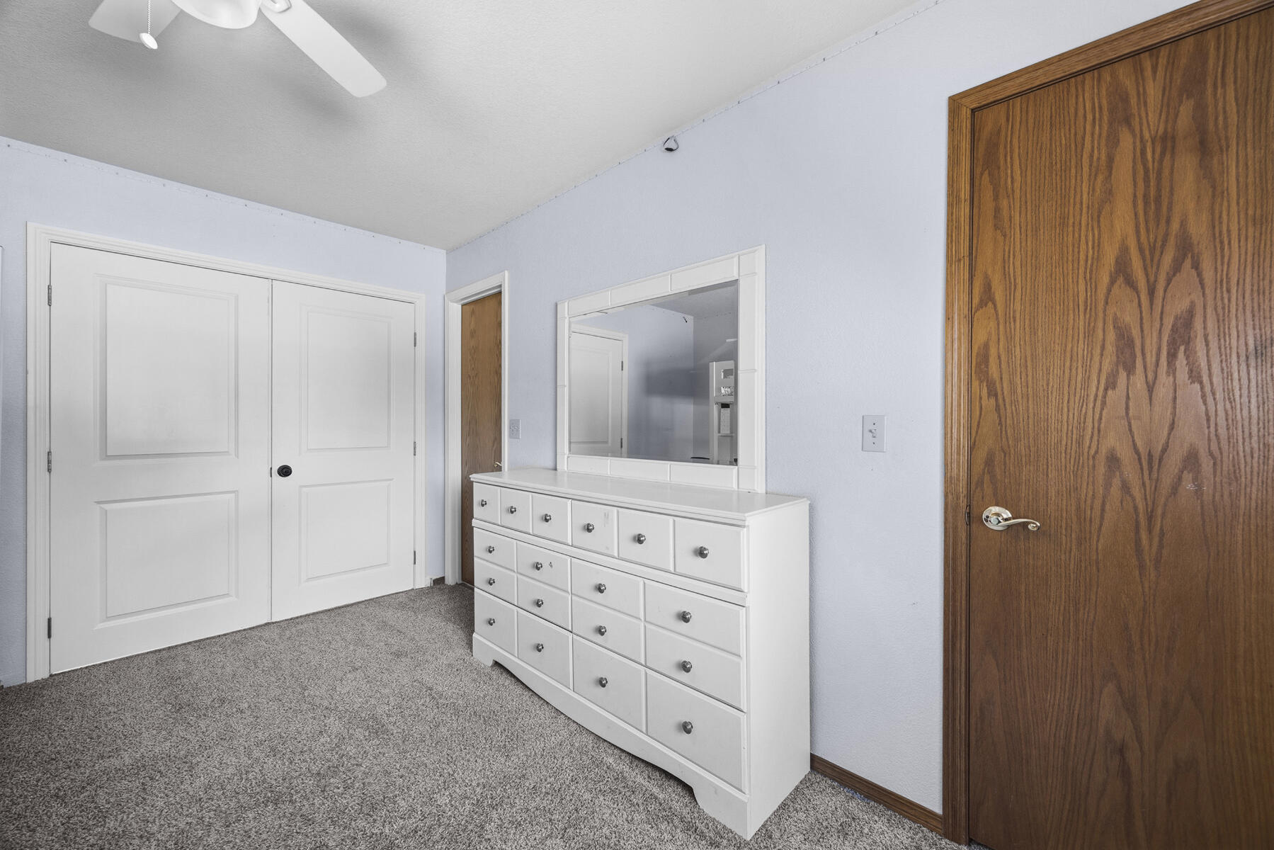 5520 W Vassar Ave, Visalia, CA 93277