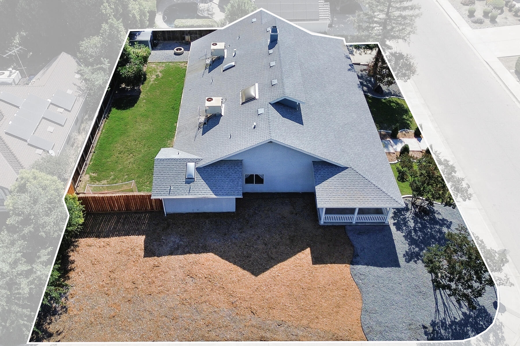5520 W Vassar Ave, Visalia, CA 93277