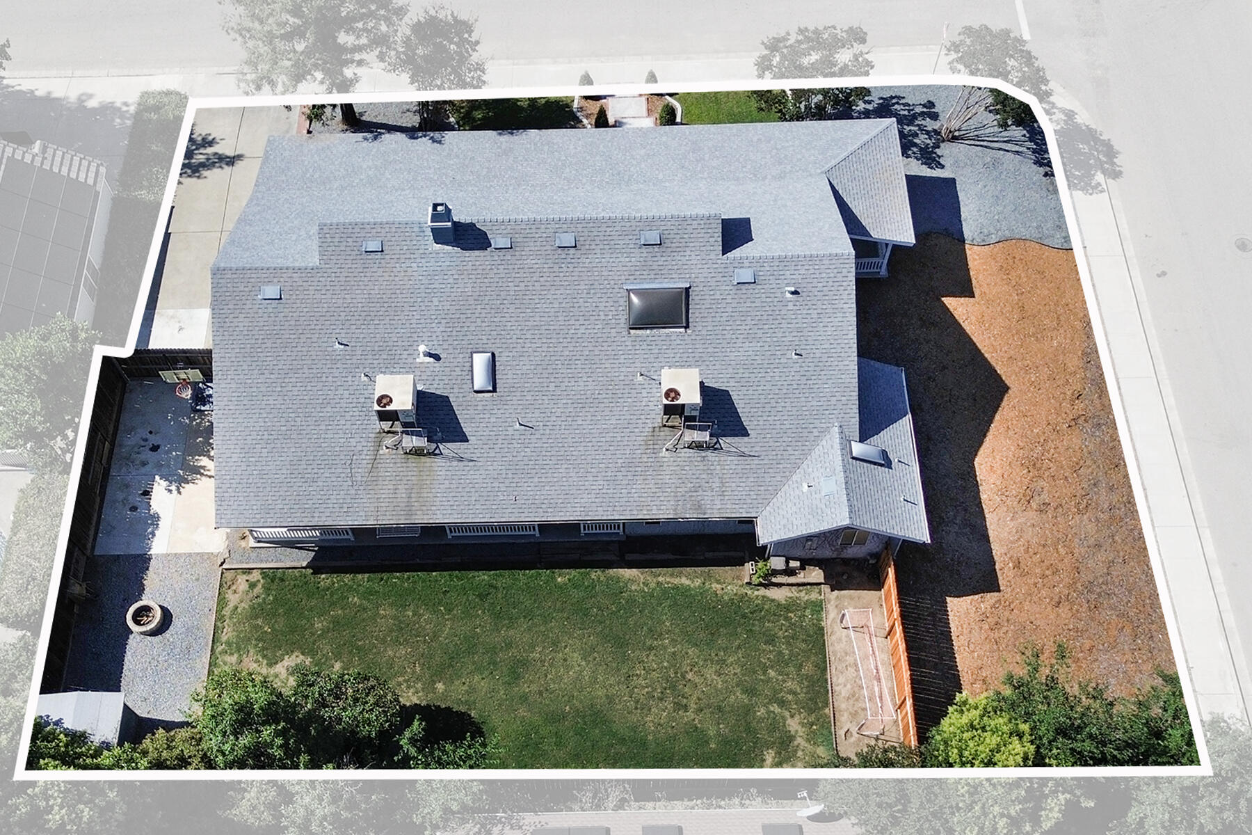 5520 W Vassar Ave, Visalia, CA 93277