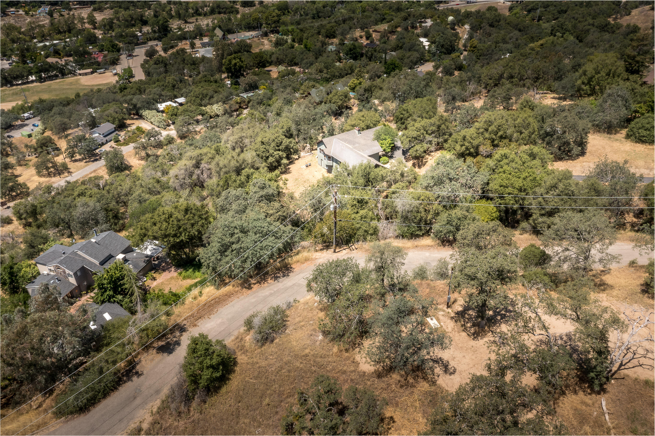 41041 Mynatt Dr, Three Rivers, CA 93271