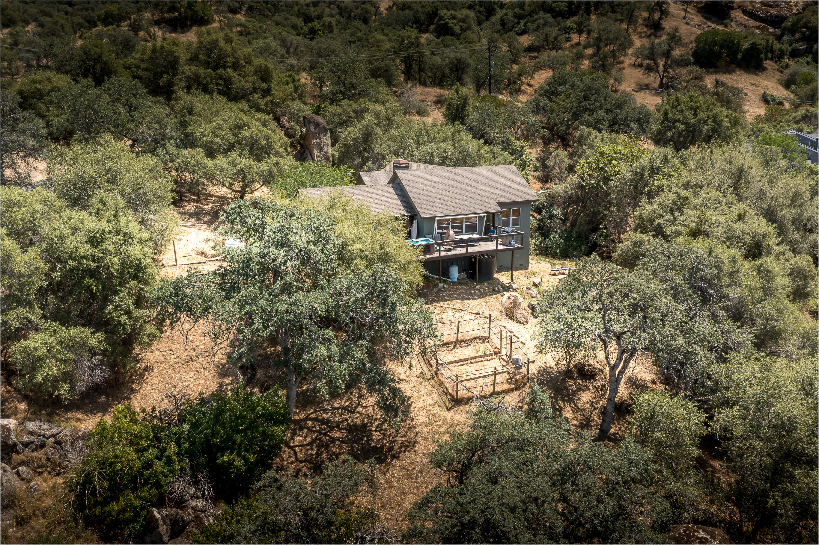 41041 Mynatt Dr, Three Rivers, CA 93271