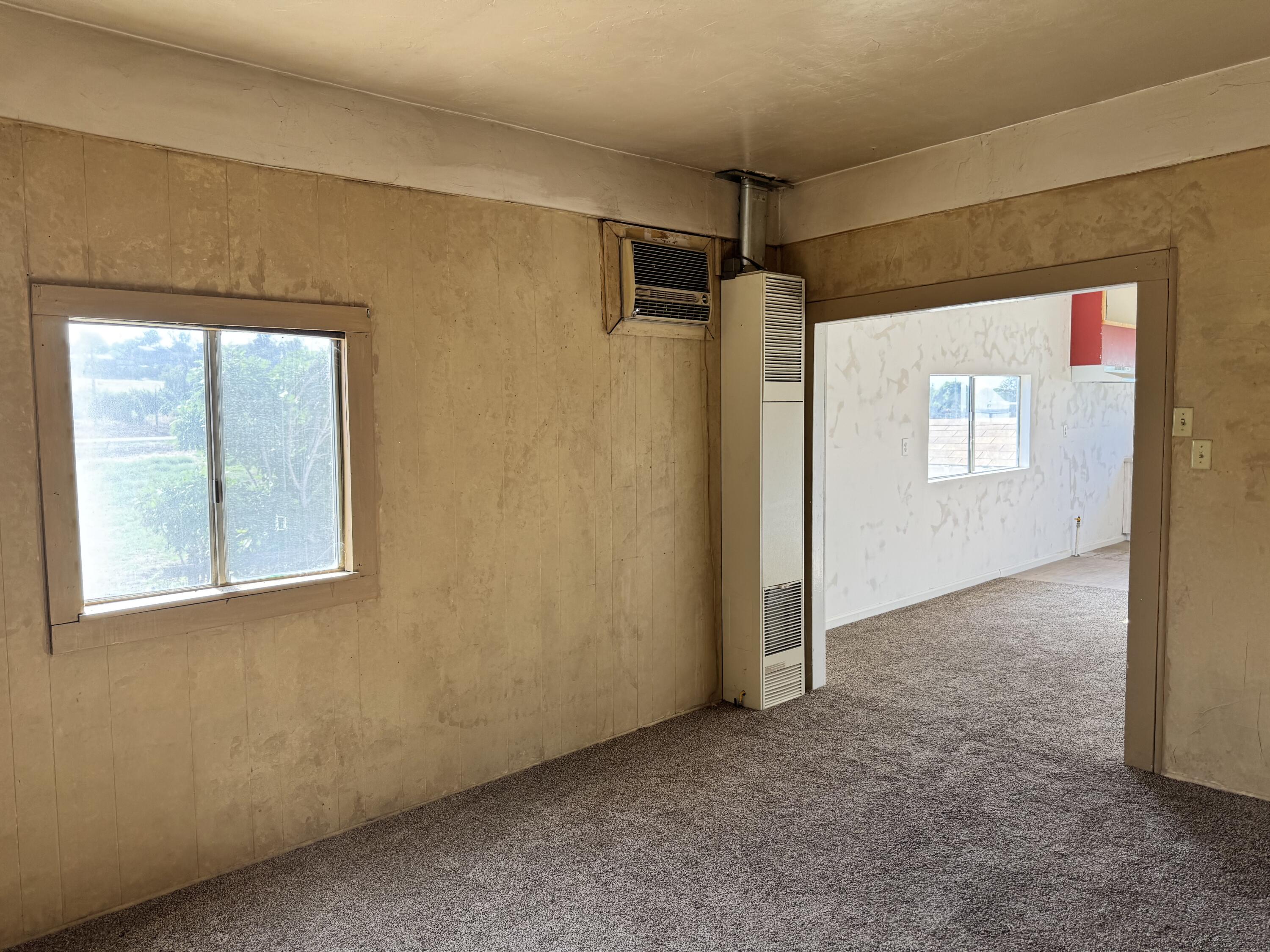 489 W Westfield Ave, Porterville, CA 93257
