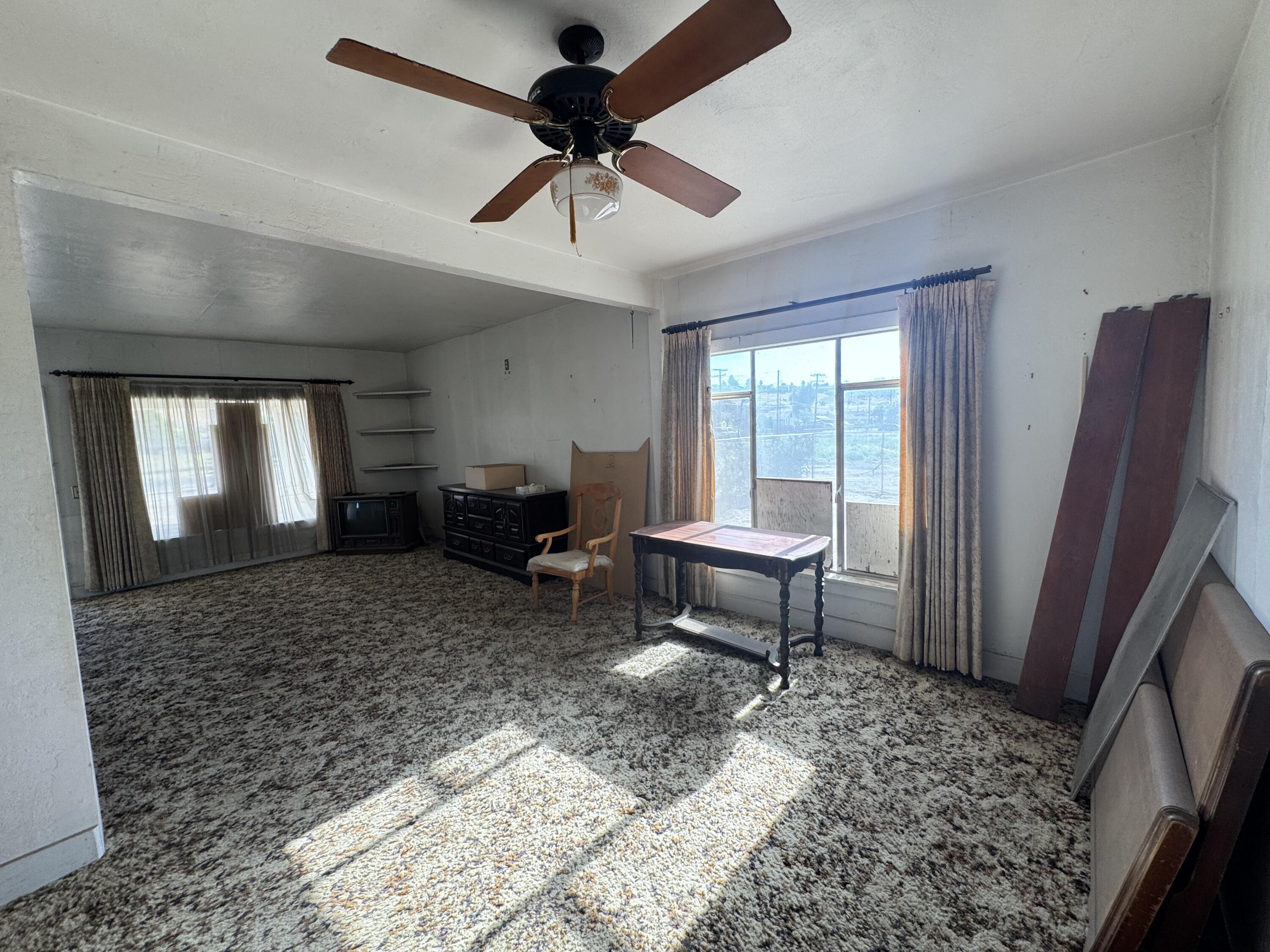 633 W Westfield Ave, Porterville, CA 93257