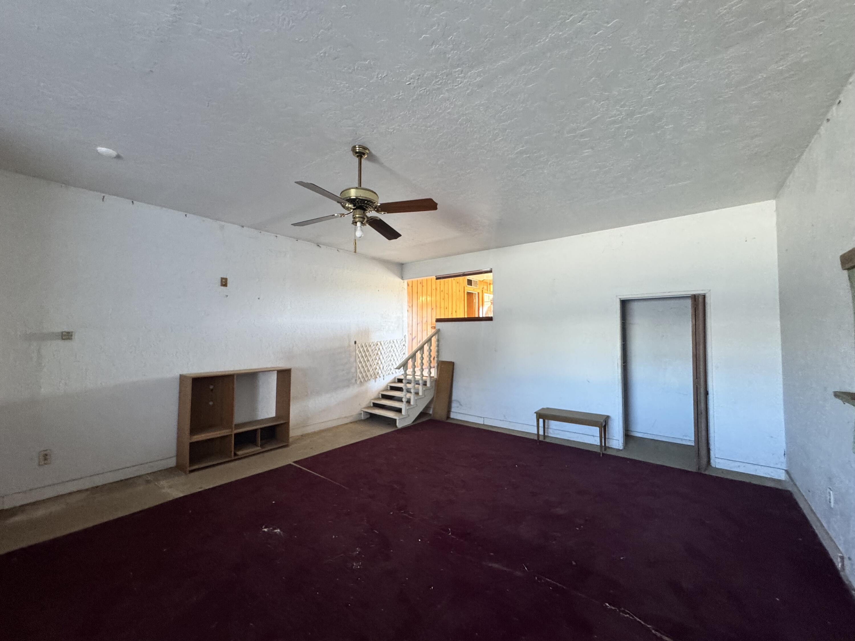 633 W Westfield Ave, Porterville, CA 93257