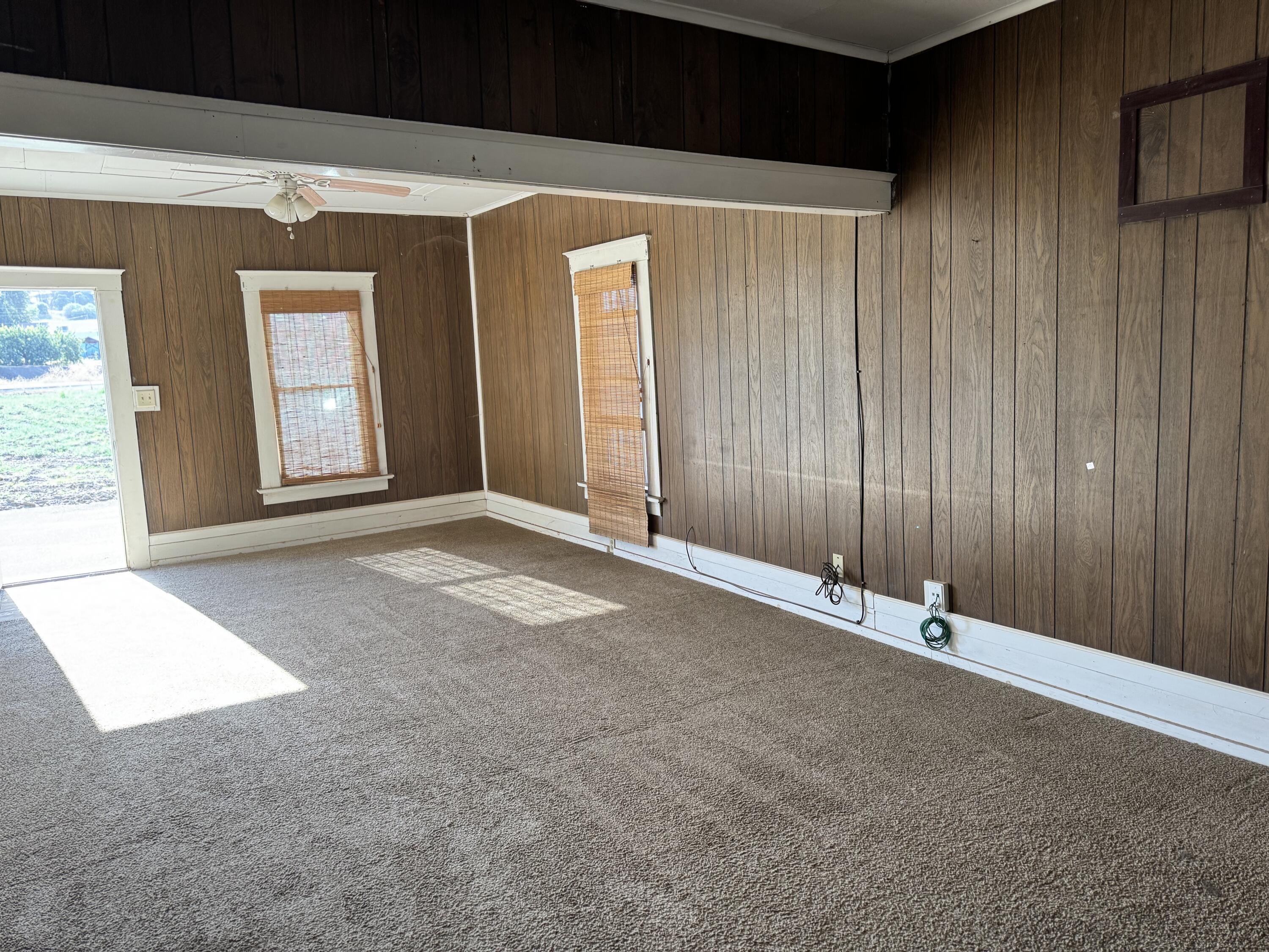 1109 N Jaye St, Porterville, CA 93257