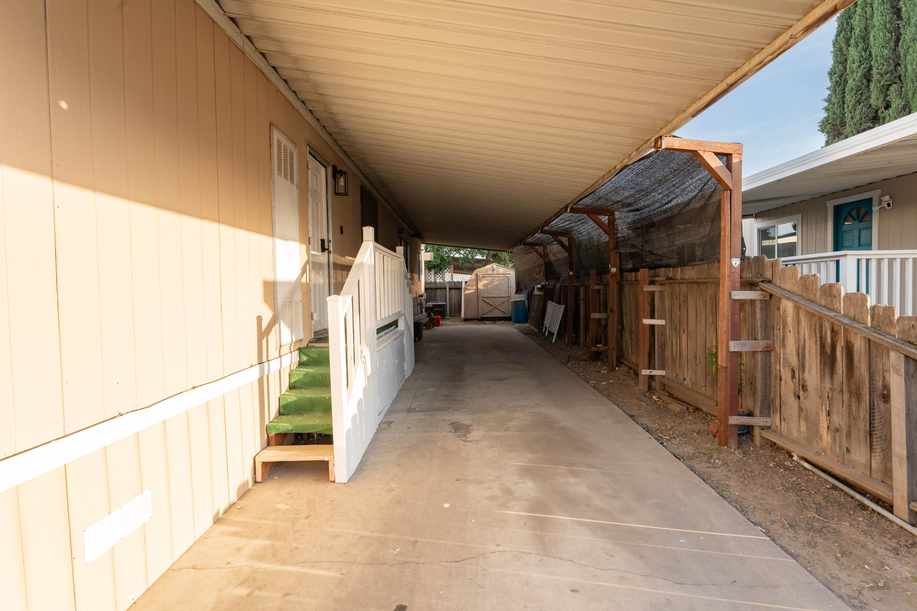 975 N H St #41, Tulare, CA 93274
