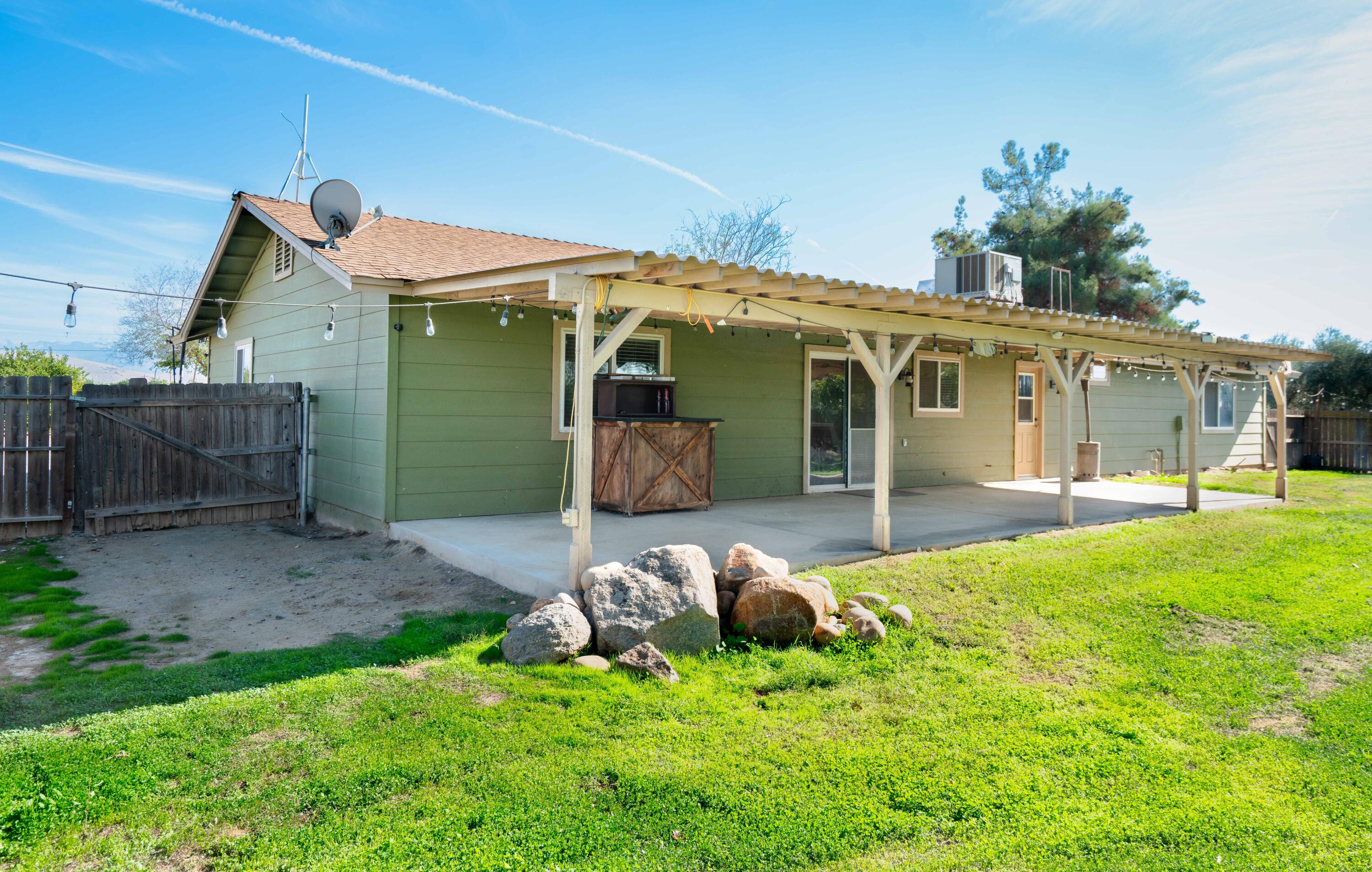 36705 Rd 144, Visalia, CA 93292